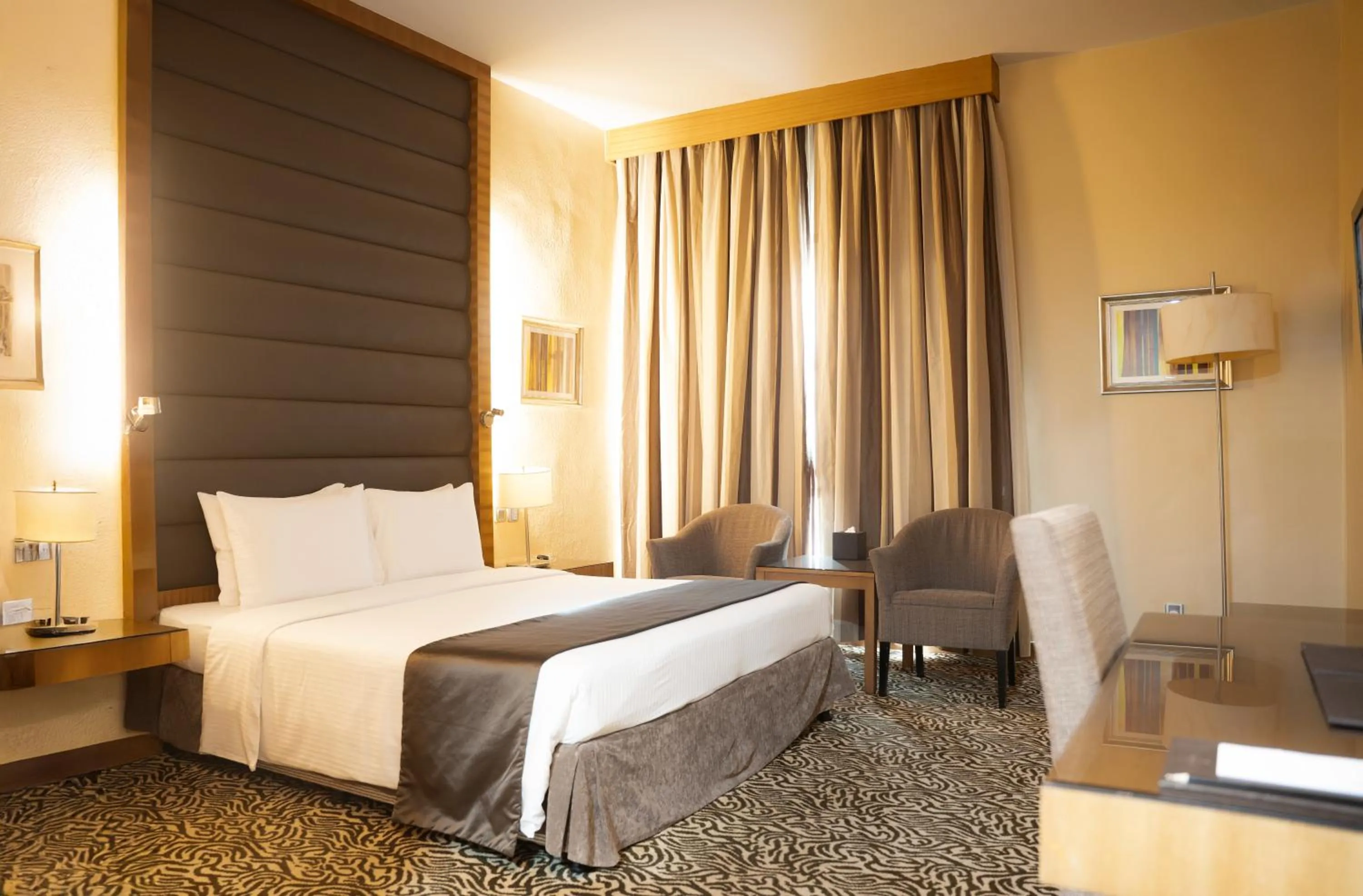 Bed in Copthorne Hotel Sharjah