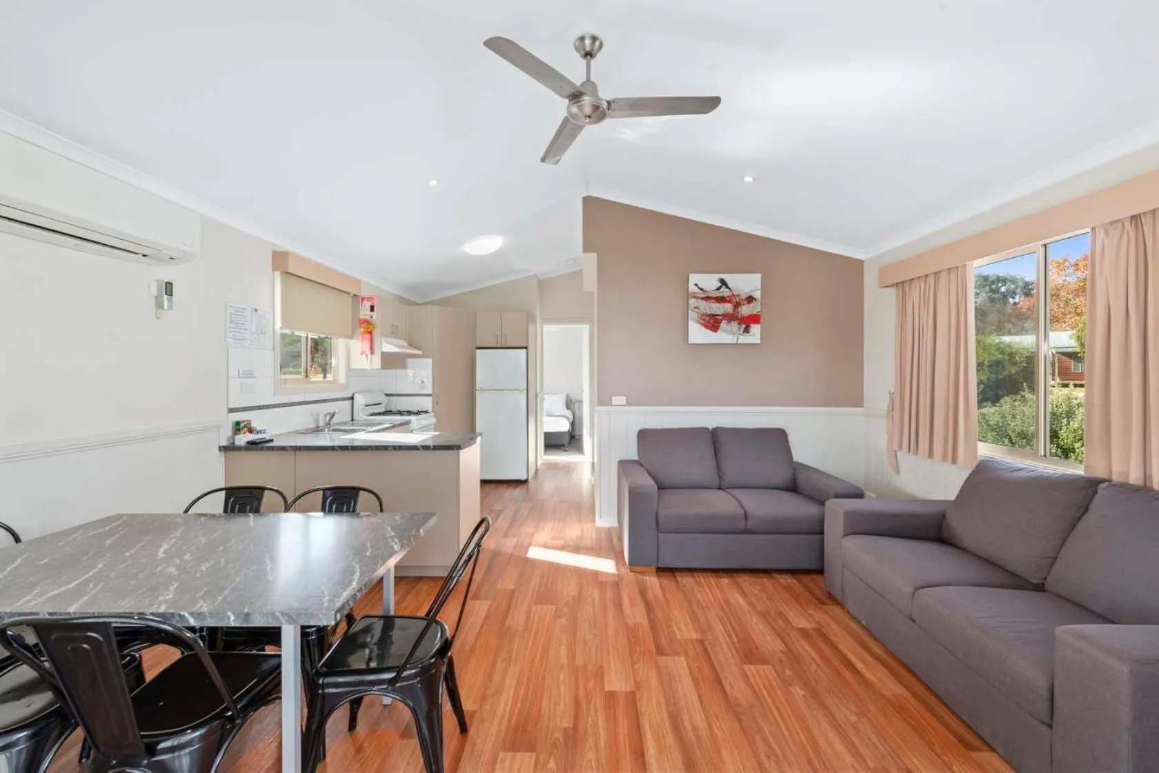 Living room in Lake Hume Holiday Park
