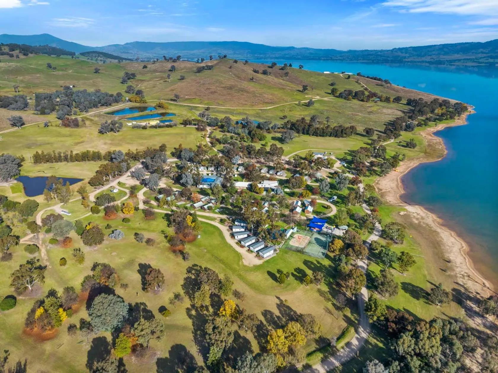 Lake Hume Holiday Park