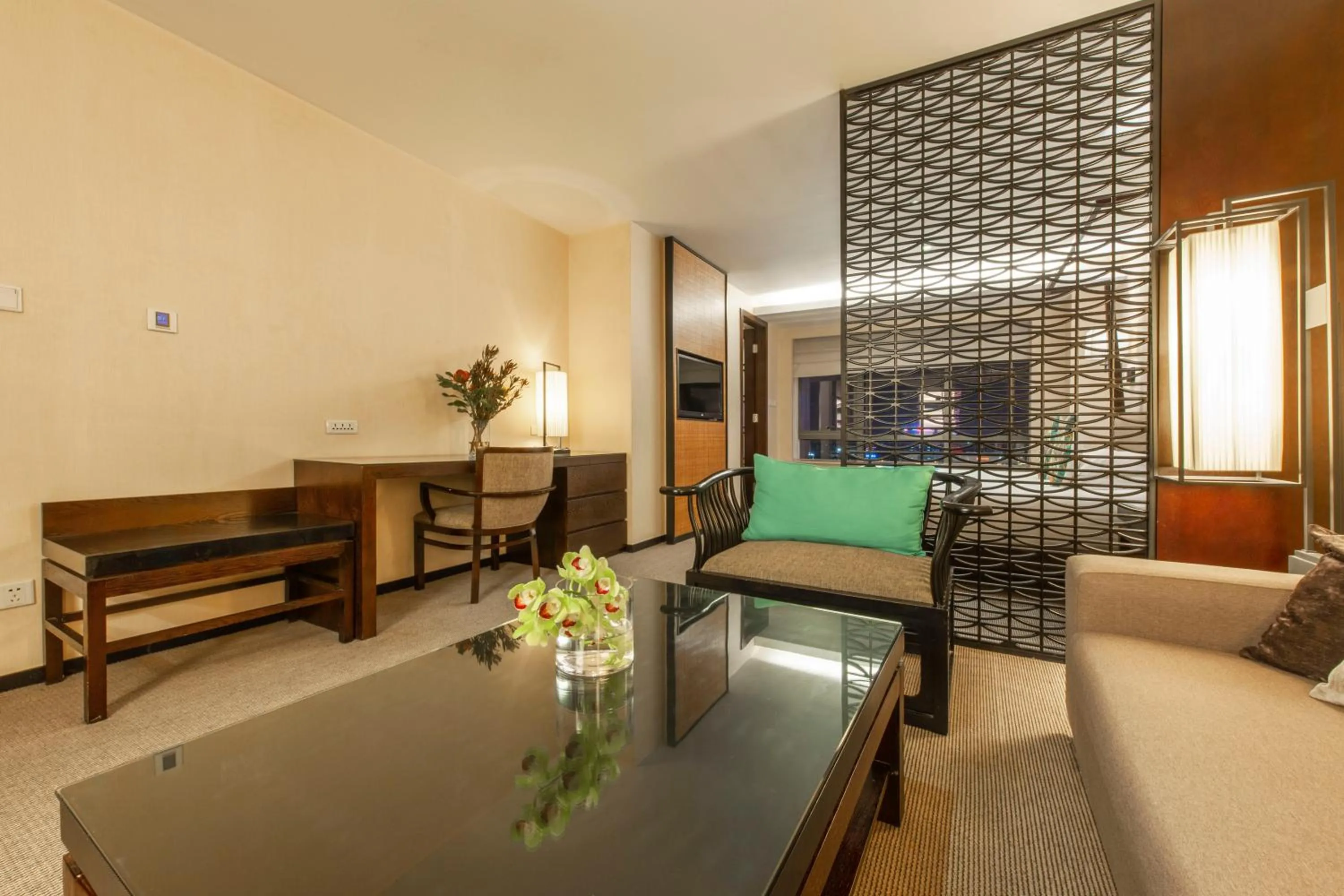 Living room in SSAW Boutique Hotel Hefei Intime Centre