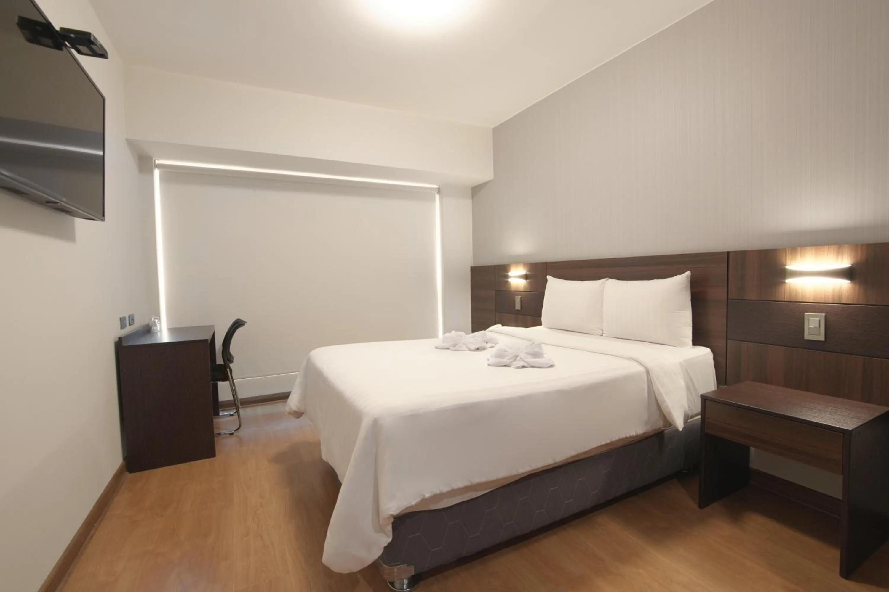 Bed in Hotel Britania Crystal Collection