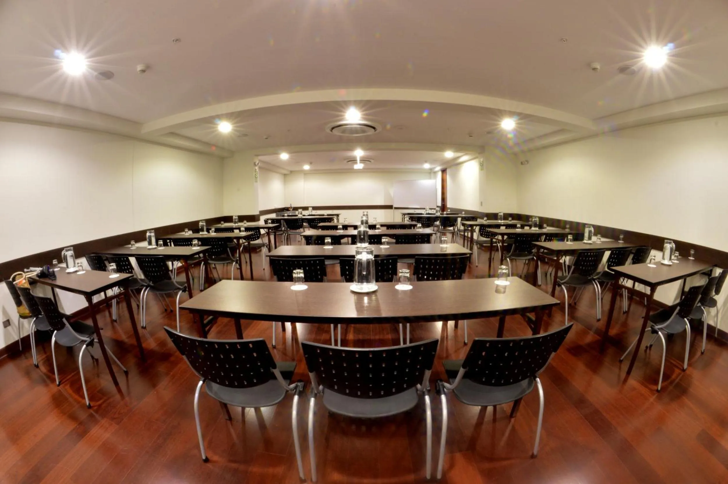 Meeting/conference room in Hotel Britania Crystal Collection