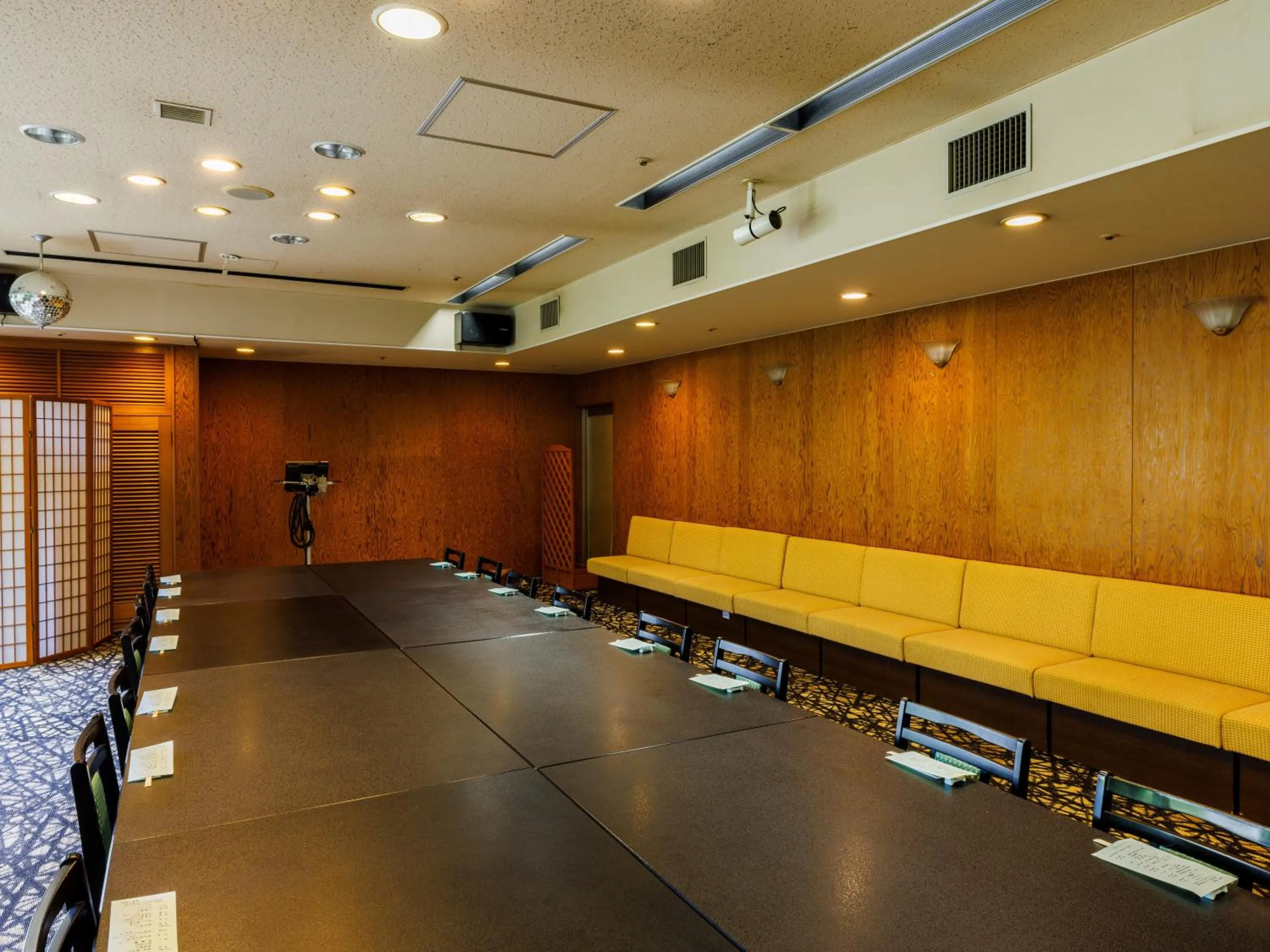 Meeting/conference room in KAMENOI HOTEL Yamato Heguri