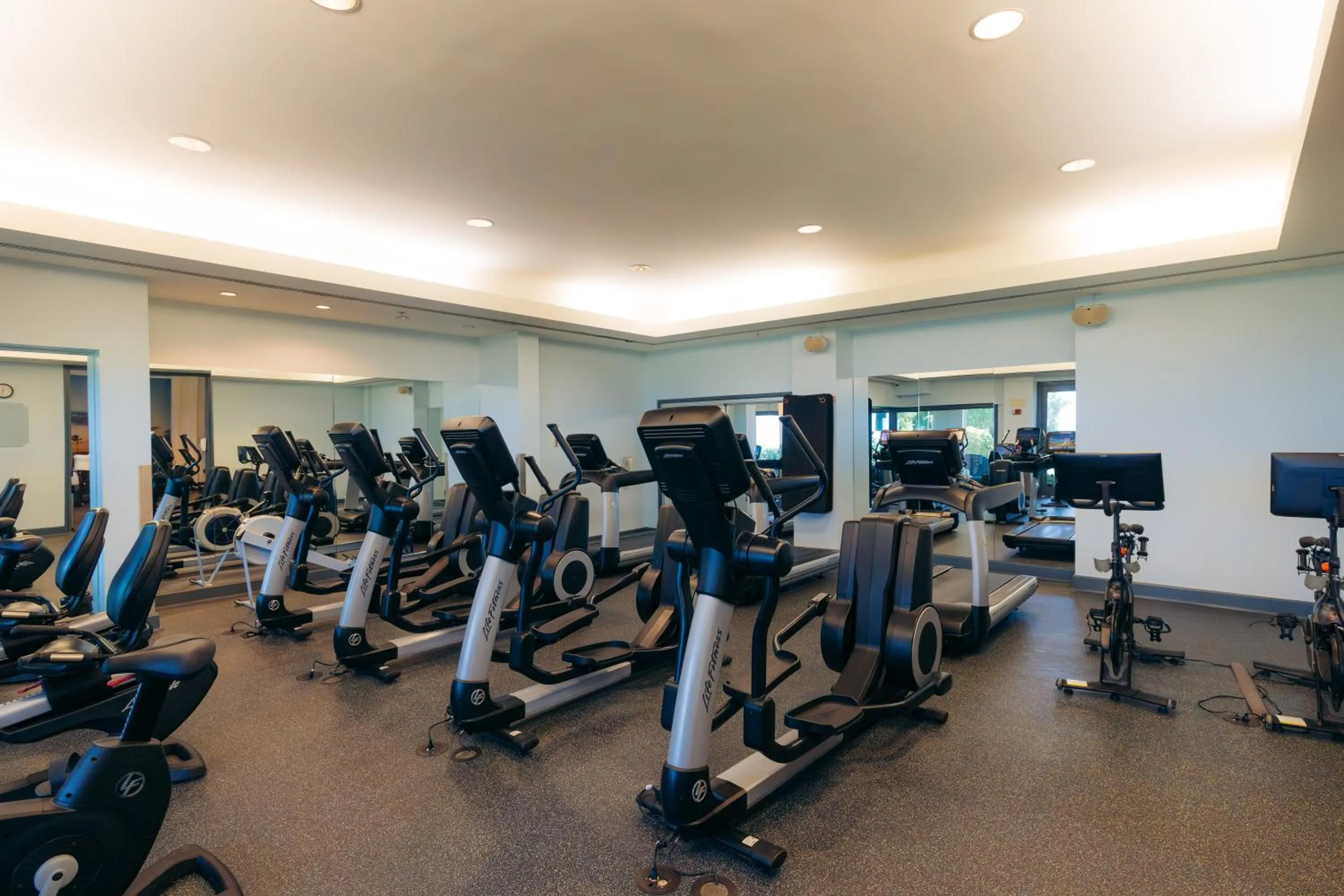 Fitness centre/facilities in The Kahala Hotel and Resort