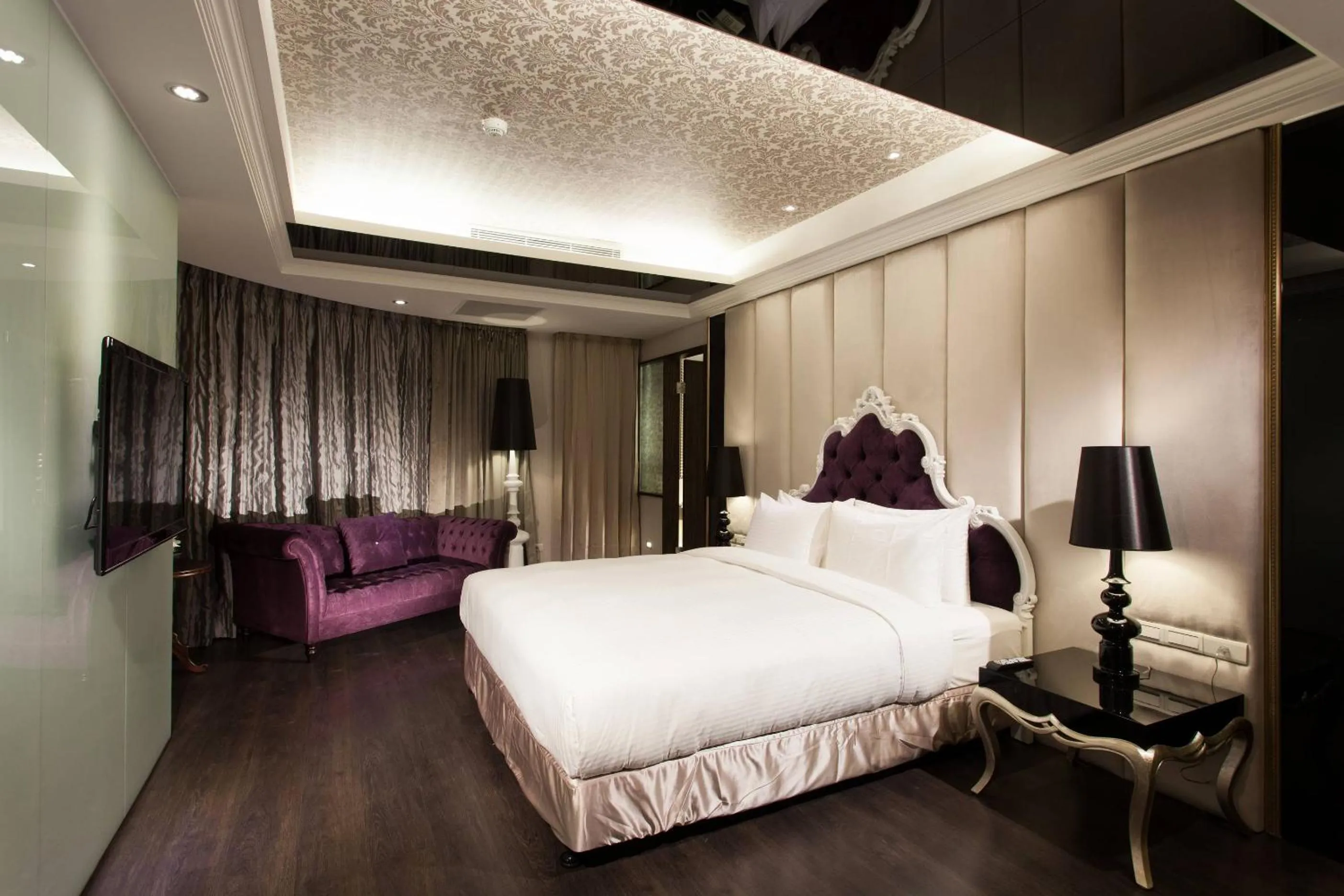 Photo of the whole room, Bed in Ramada Encore By Wyndham Hualien