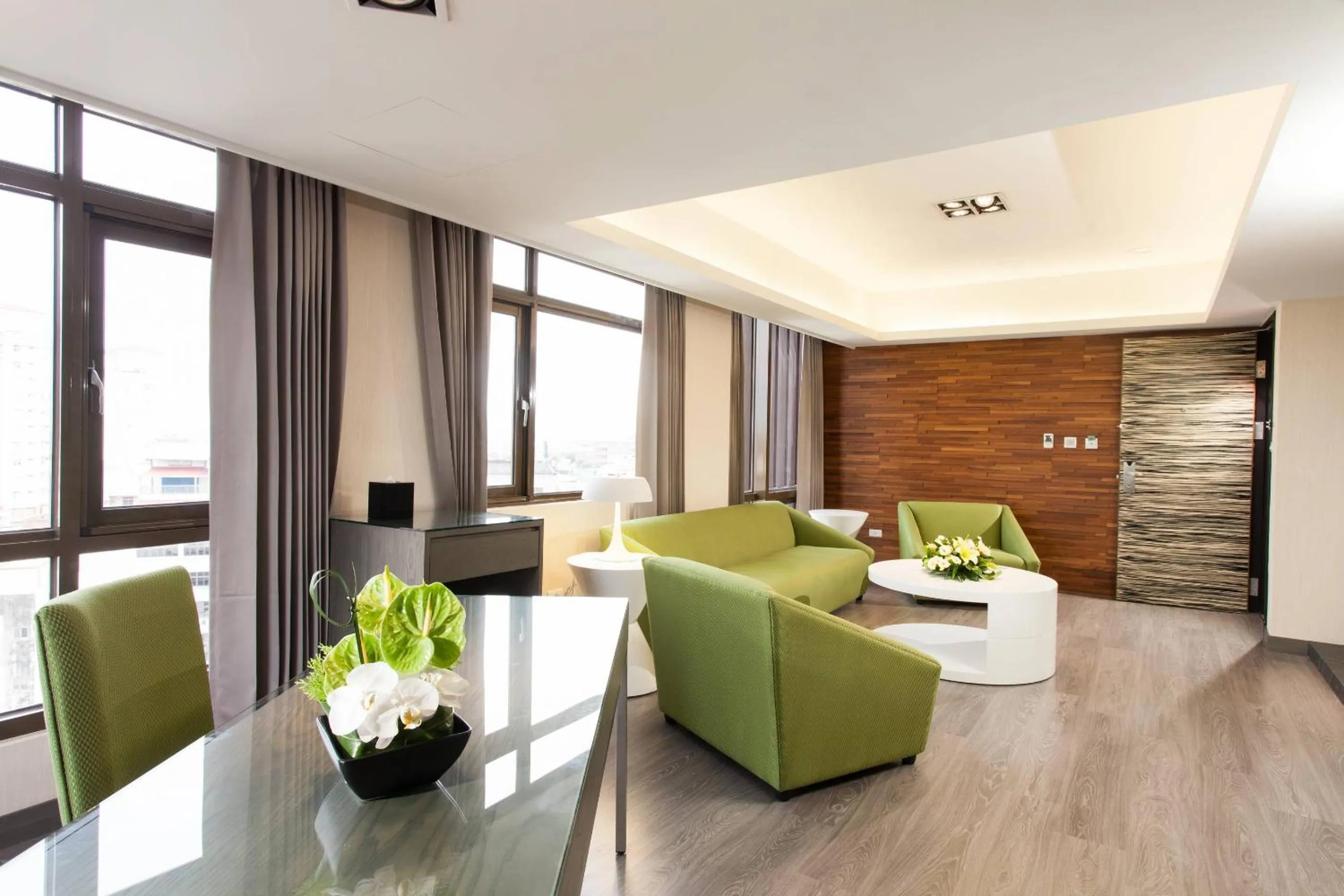 Living room in Ramada Encore By Wyndham Hualien