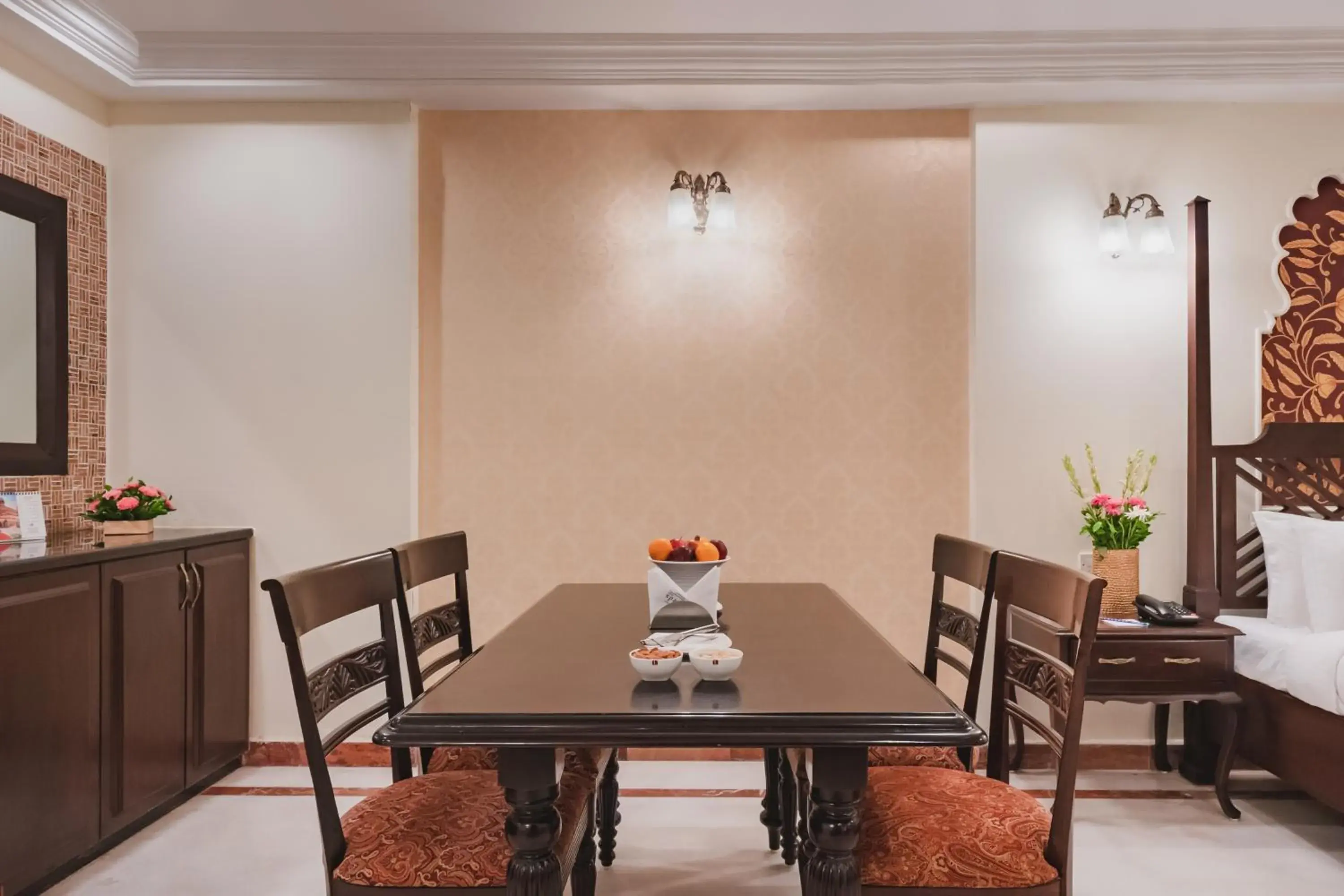 Living room in Shree Vallabh Vilas Lords Plaza Nathdwara - Pure Veg Living room in Shree Vallabh Vilas Lords Plaza Nathdwara - Pure Veg