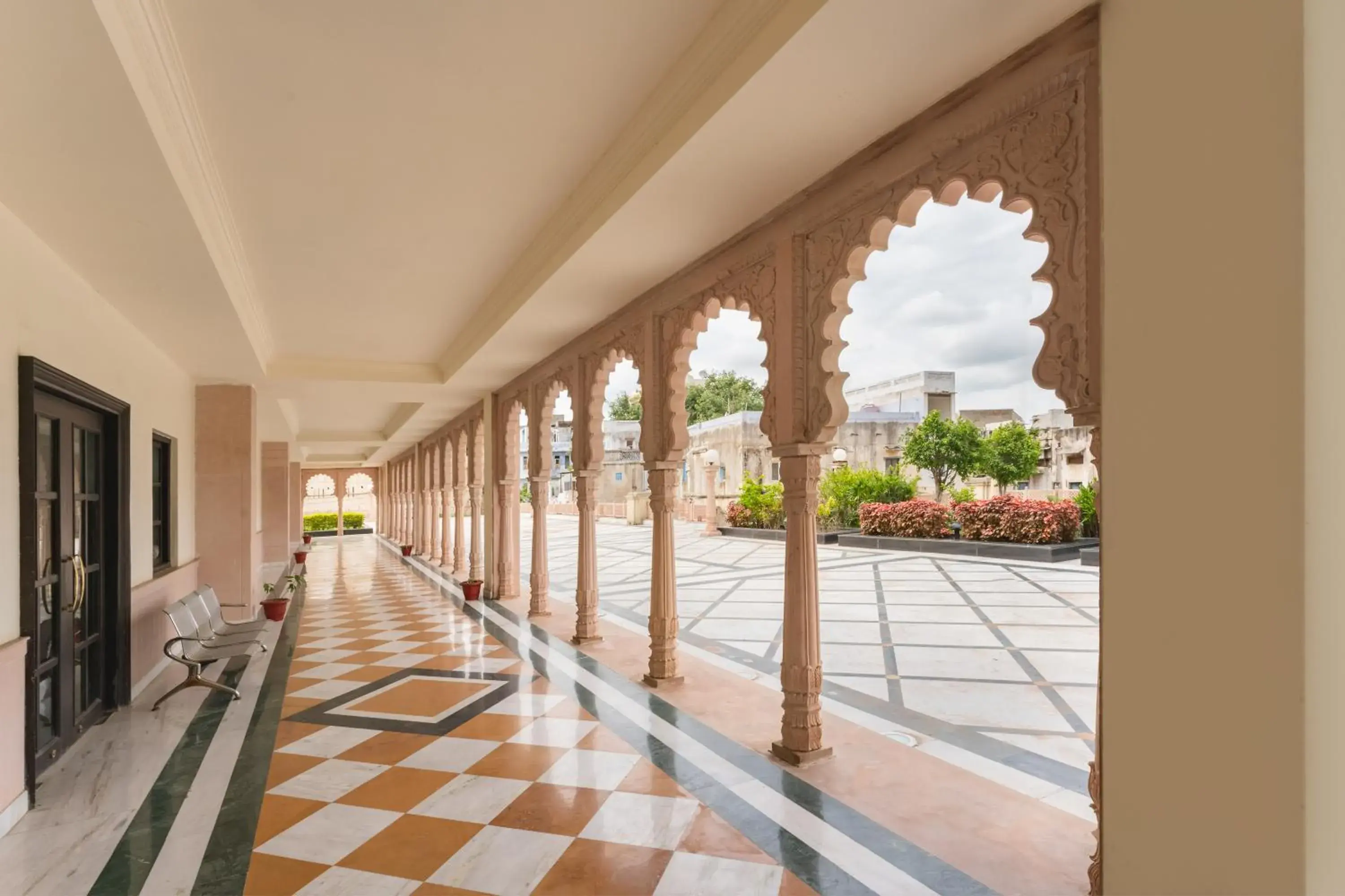 Property building in Shree Vallabh Vilas Lords Plaza Nathdwara - Pure Veg Property building in Shree Vallabh Vilas Lords Plaza Nathdwara - Pure Veg