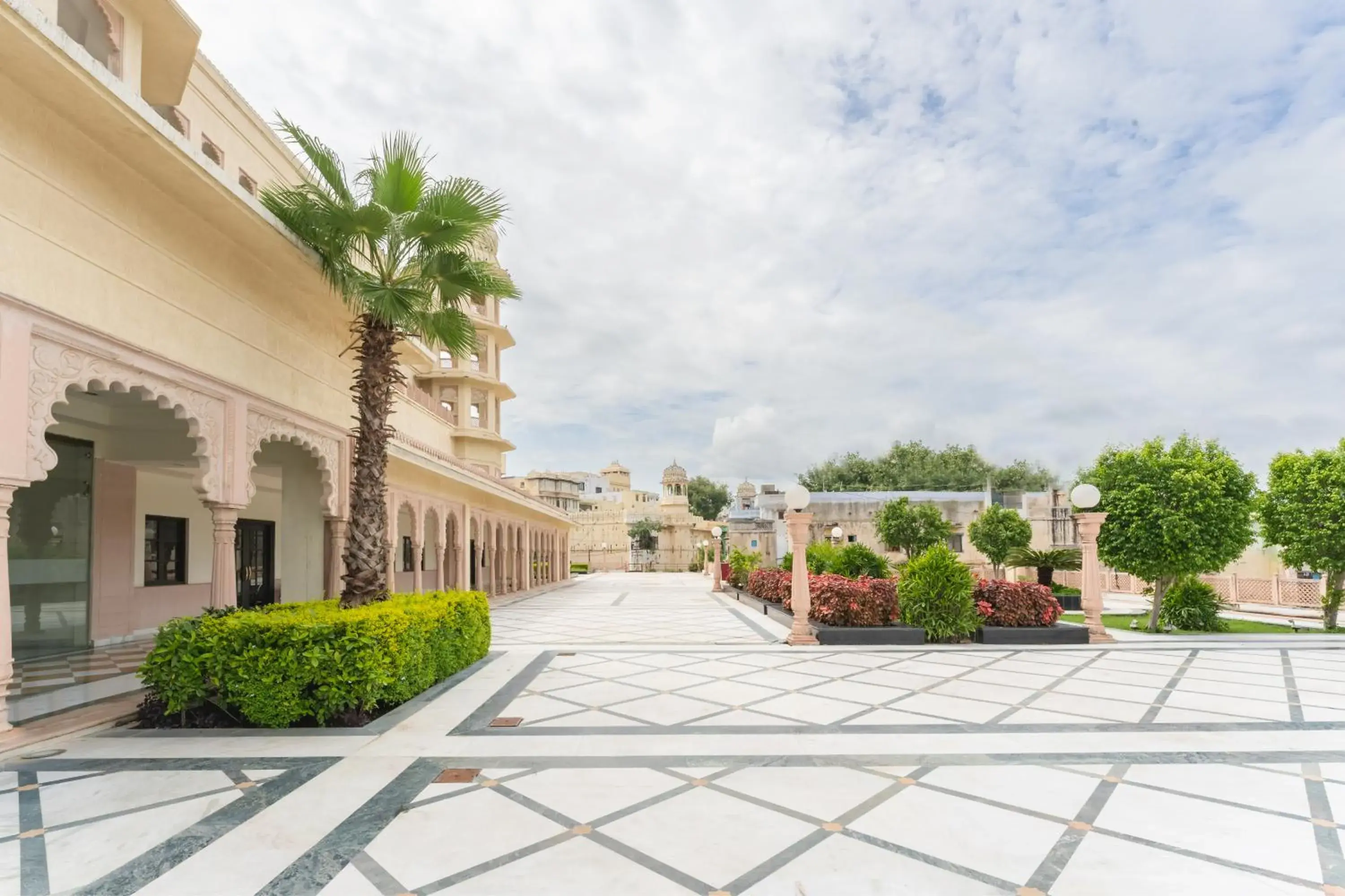 Property building in Shree Vallabh Vilas Lords Plaza Nathdwara - Pure Veg Property building in Shree Vallabh Vilas Lords Plaza Nathdwara - Pure Veg