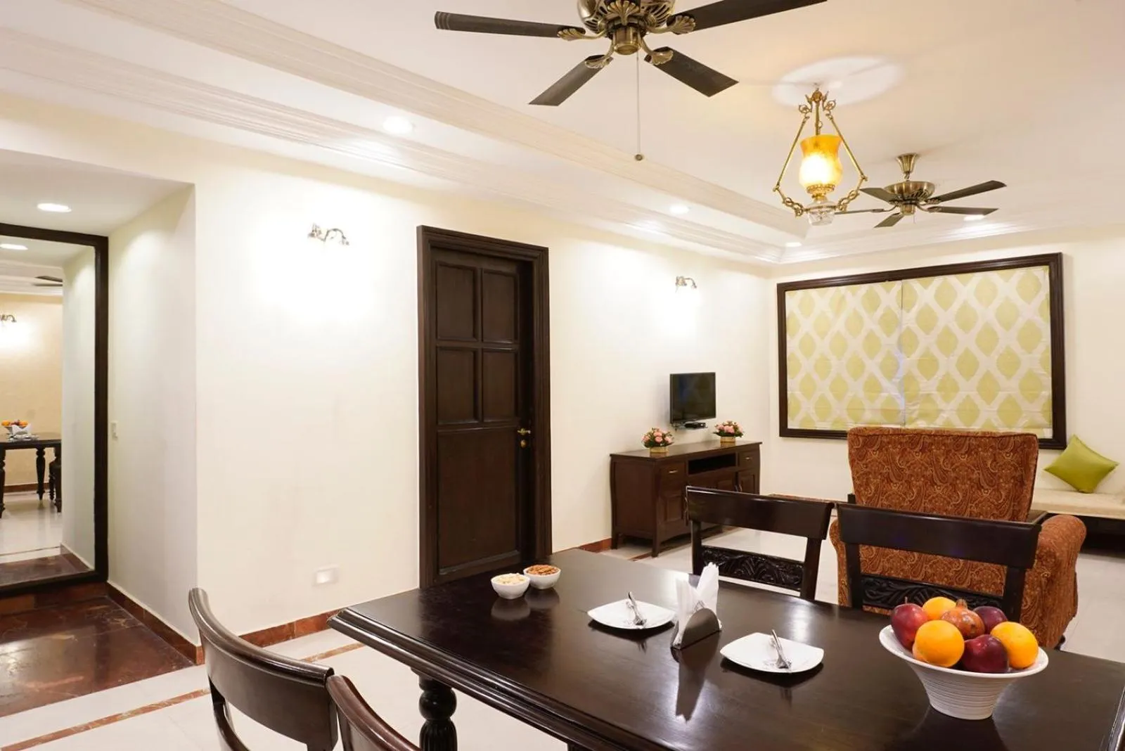 Living room in Shree Vallabh Vilas Lords Plaza Nathdwara - Pure Veg