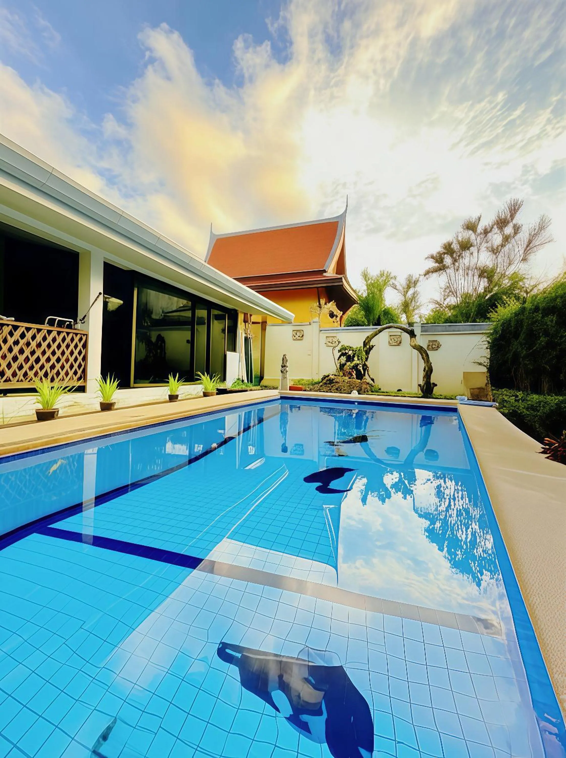 Sanuk bungalows