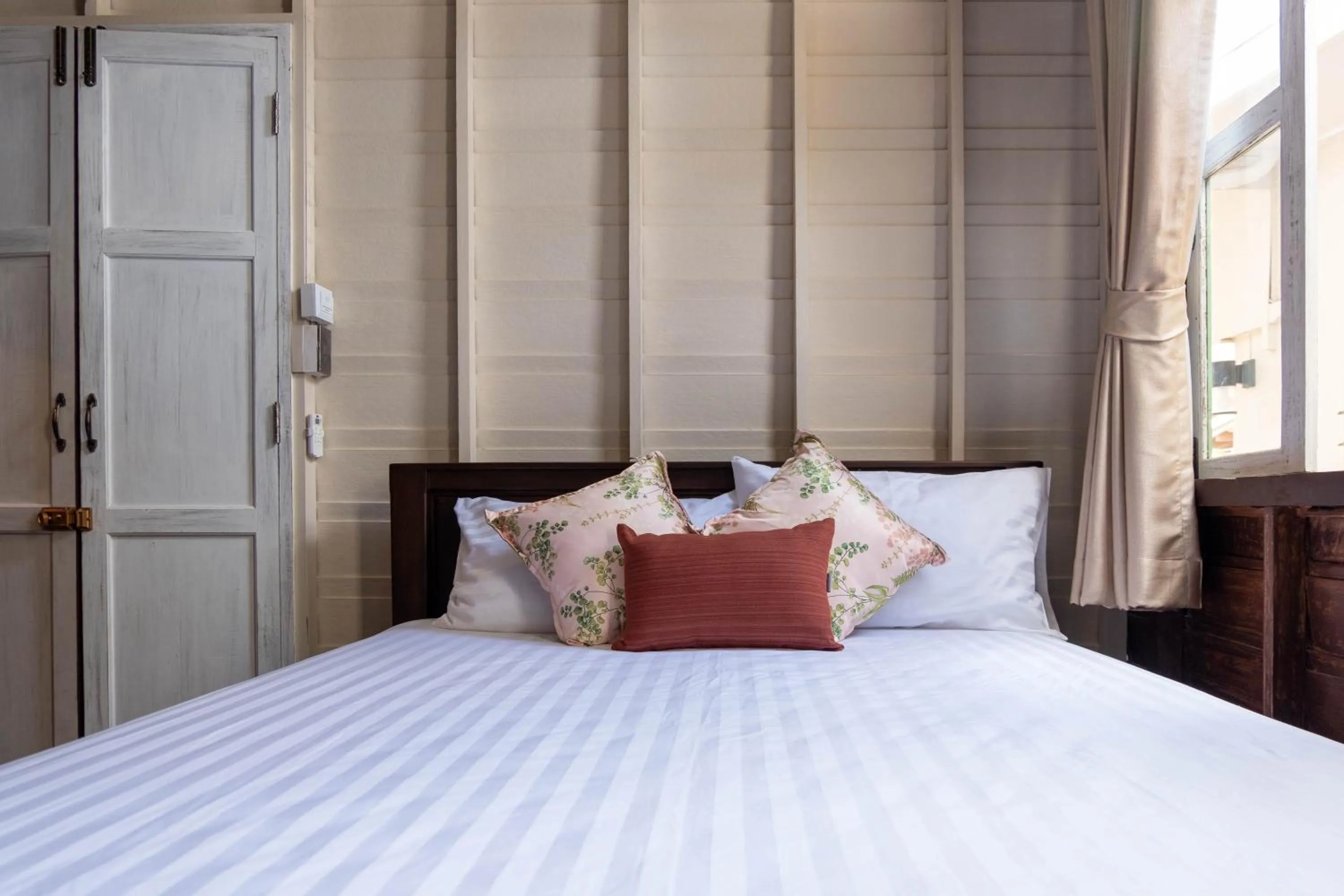 Bed in Baan Suan Krung Kao