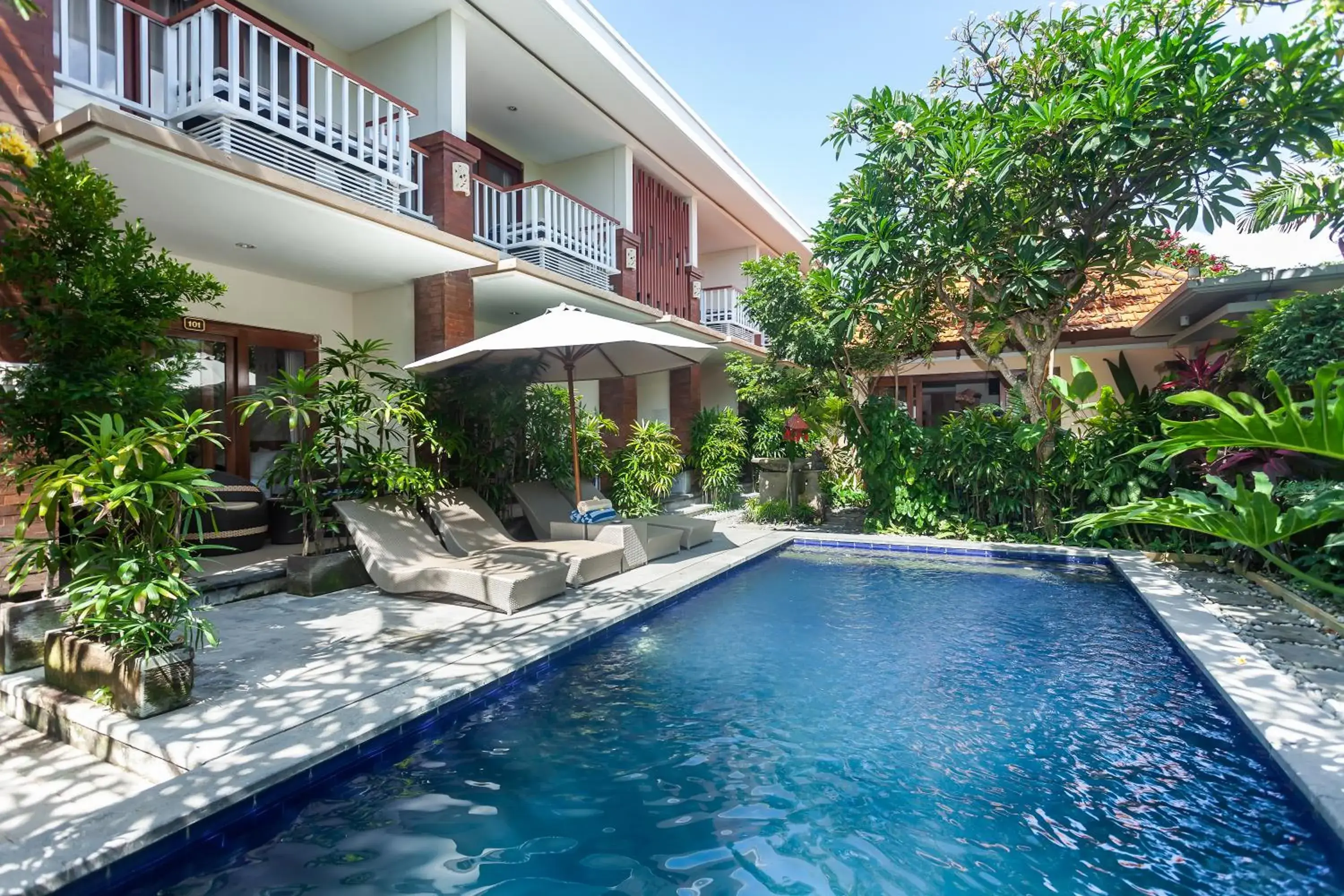 Swimming pool in Anindya Sanur Swimming pool in Anindya Sanur