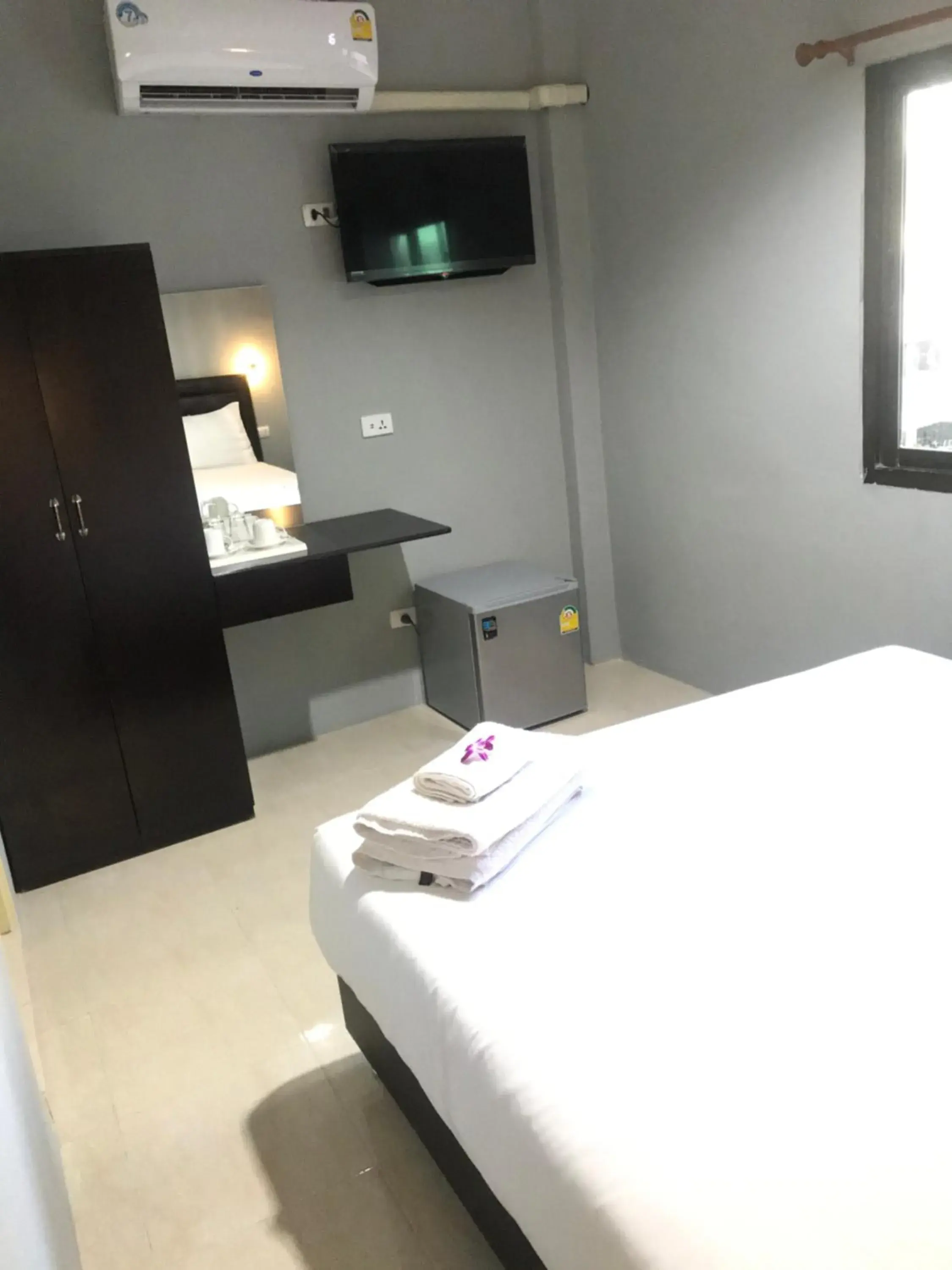 Bed in HARRYS RESIENDENCE Bed in HARRYS RESIENDENCE