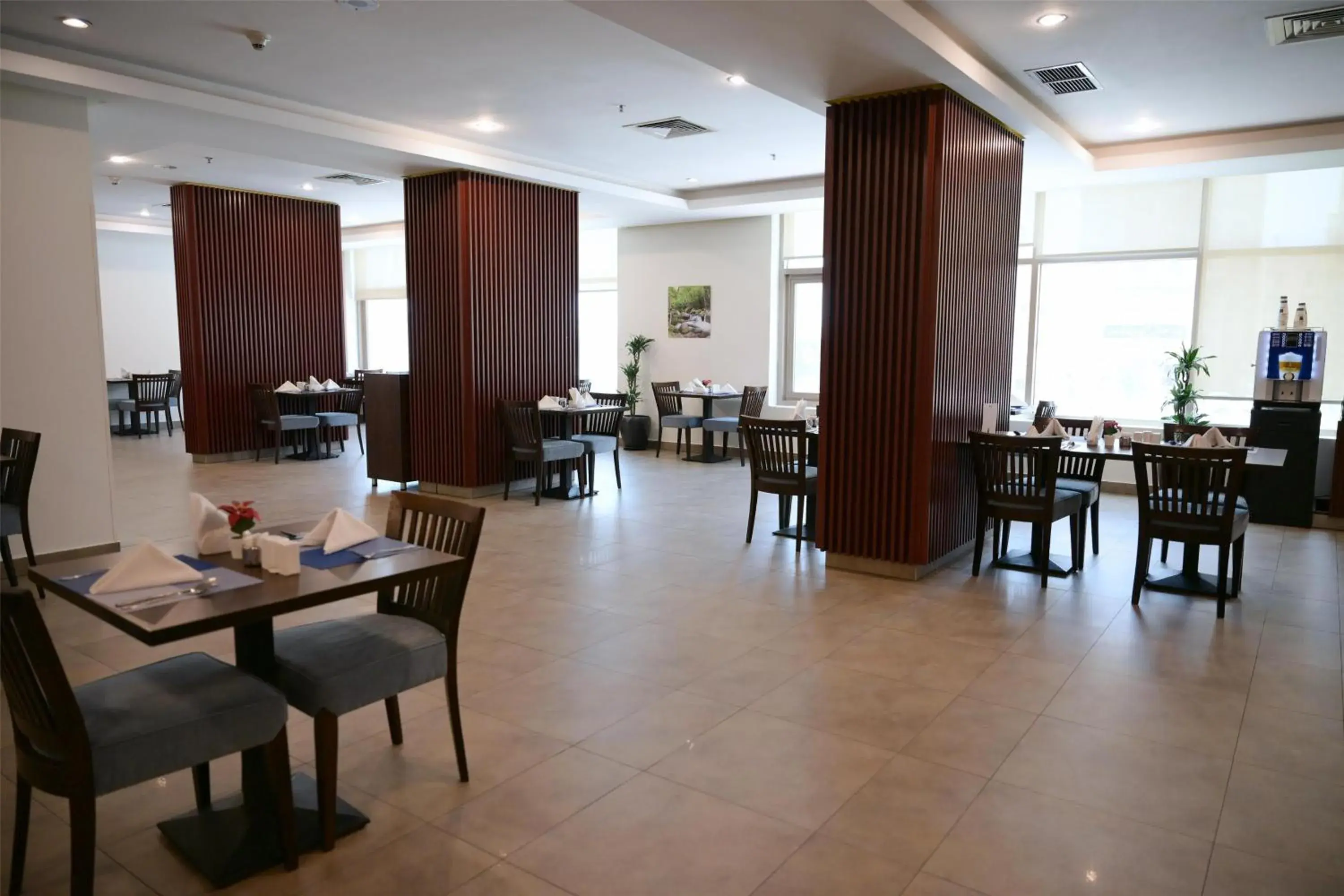 Restaurant/places to eat in Best Western Plus Mahboula Restaurant/places to eat in Best Western Plus Mahboula