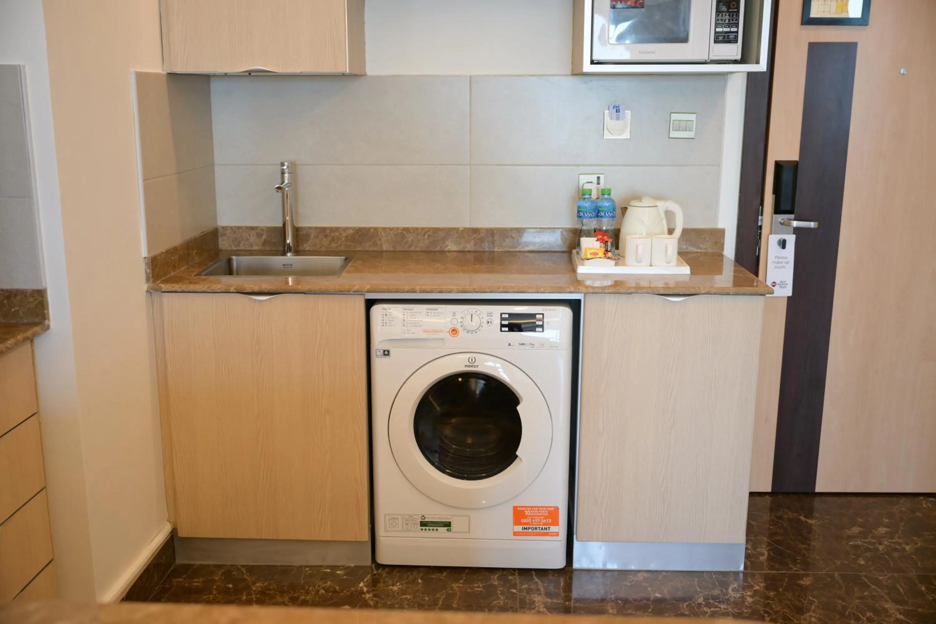 Kitchen or kitchenette in Best Western Plus Mahboula