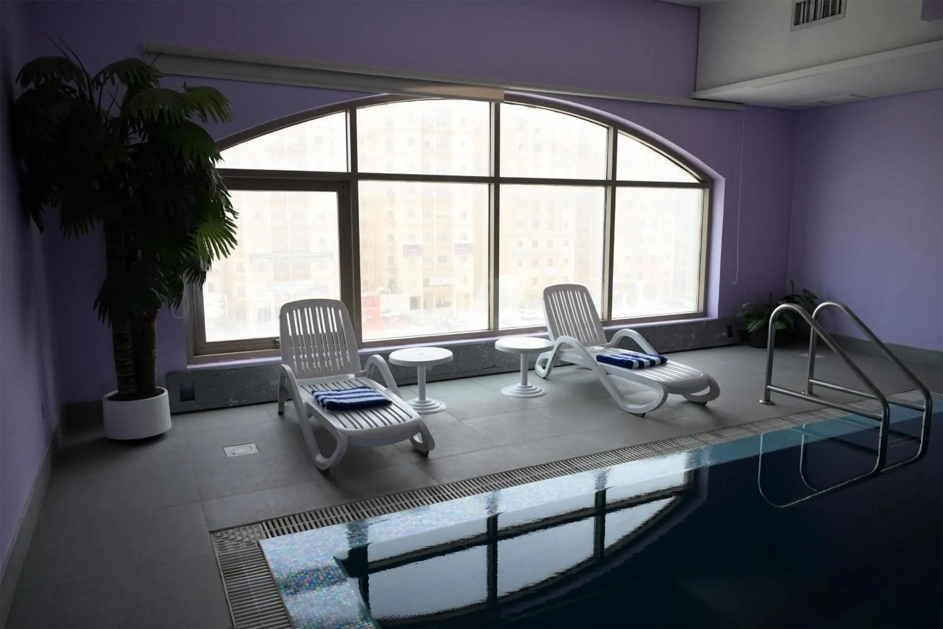 Pool view in Best Western Plus Mahboula Pool view in Best Western Plus Mahboula