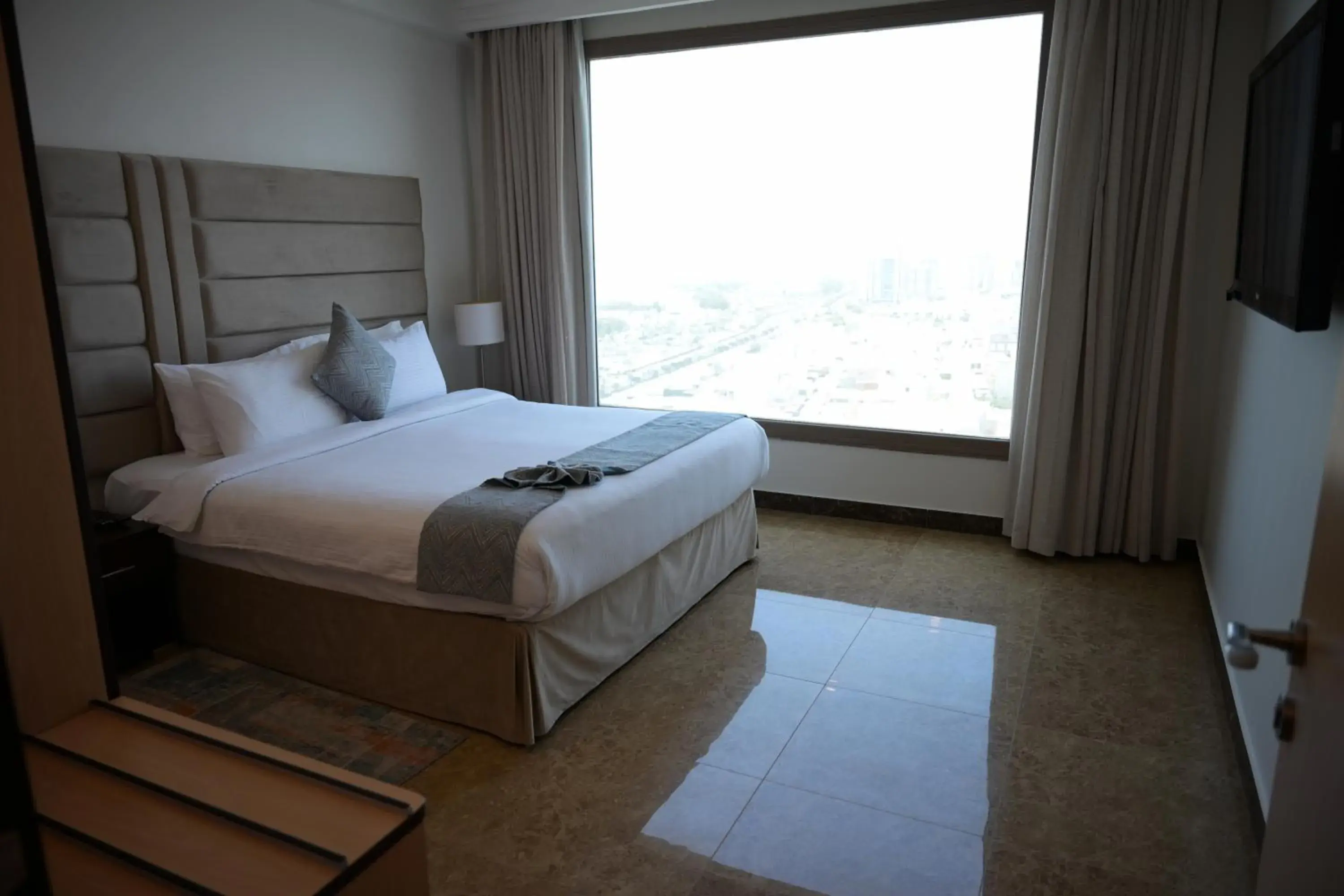 Bed in Best Western Plus Mahboula Bed in Best Western Plus Mahboula