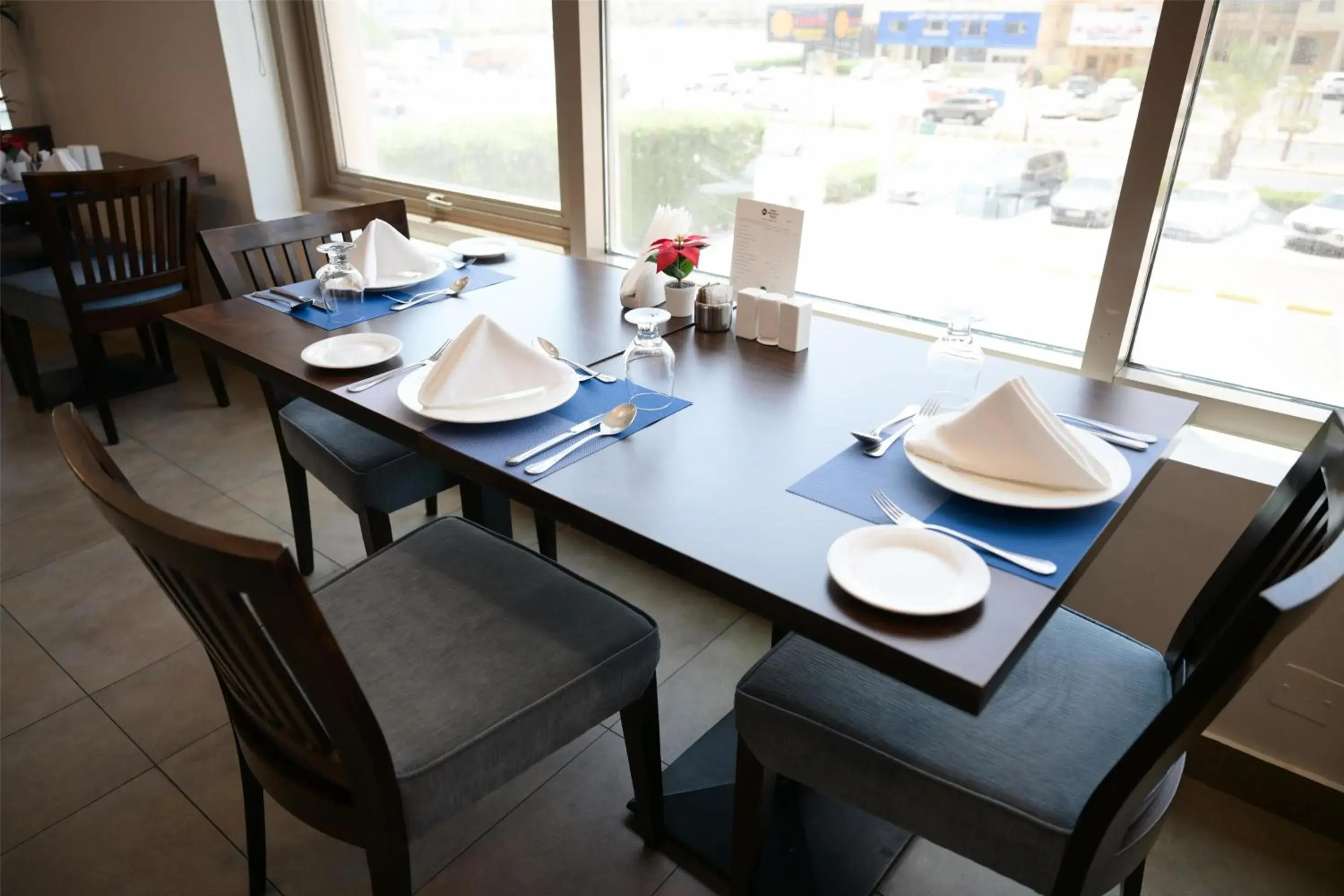 Restaurant/places to eat in Best Western Plus Mahboula Restaurant/places to eat in Best Western Plus Mahboula