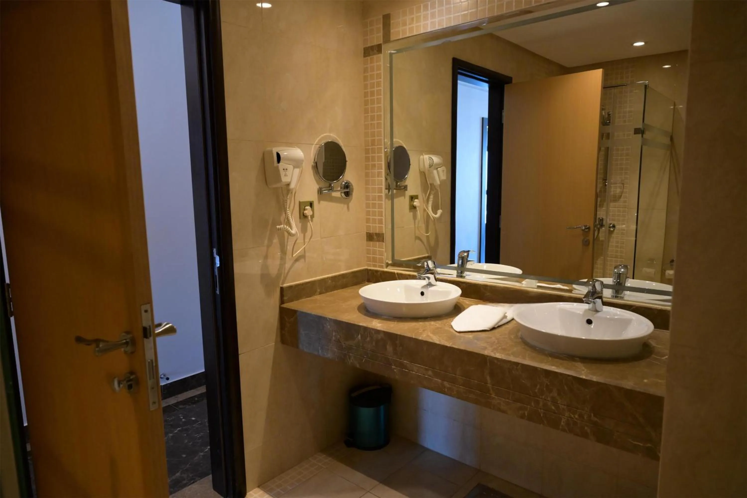 Bathroom in Best Western Plus Mahboula