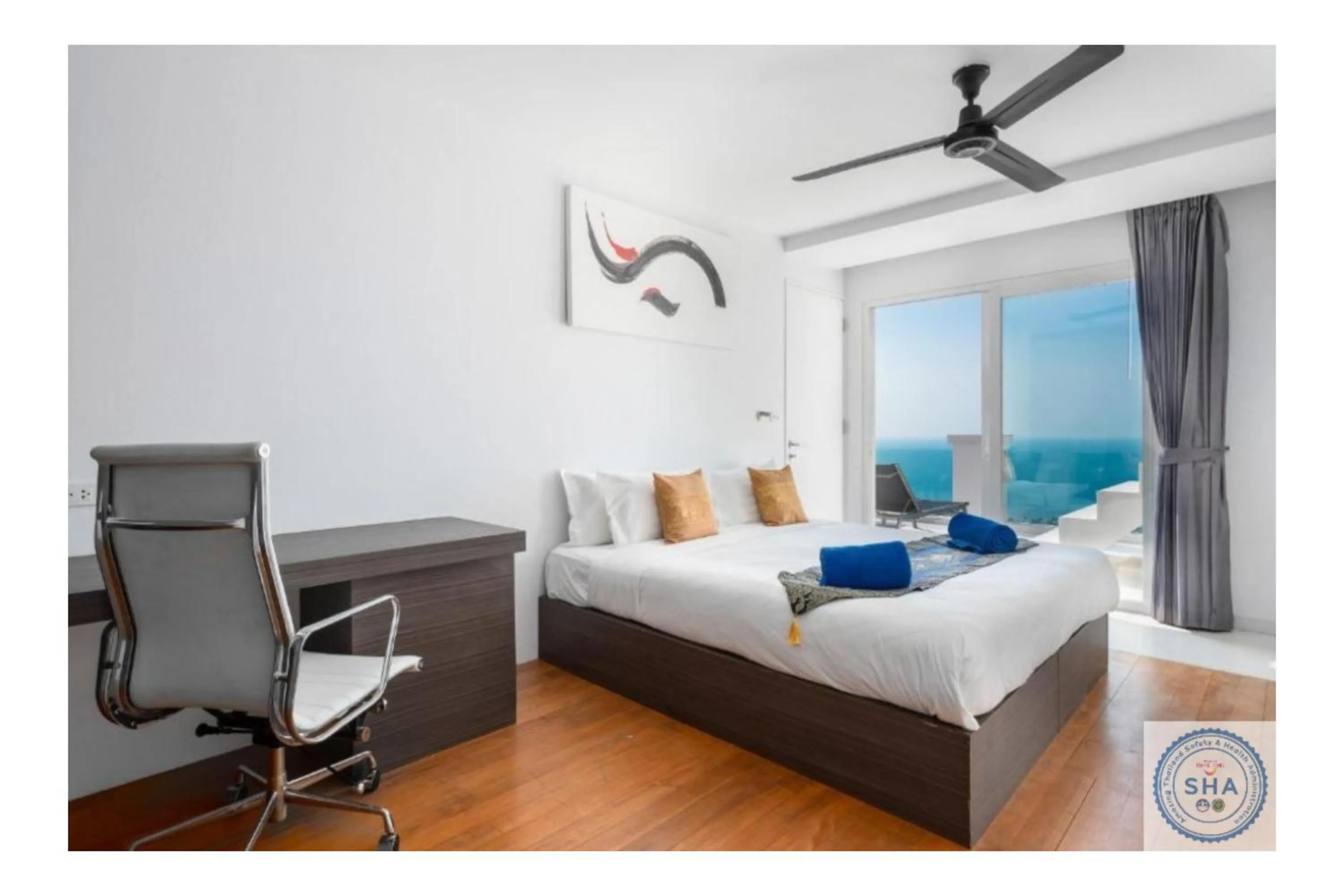 Bed in Panorama Samui Residences