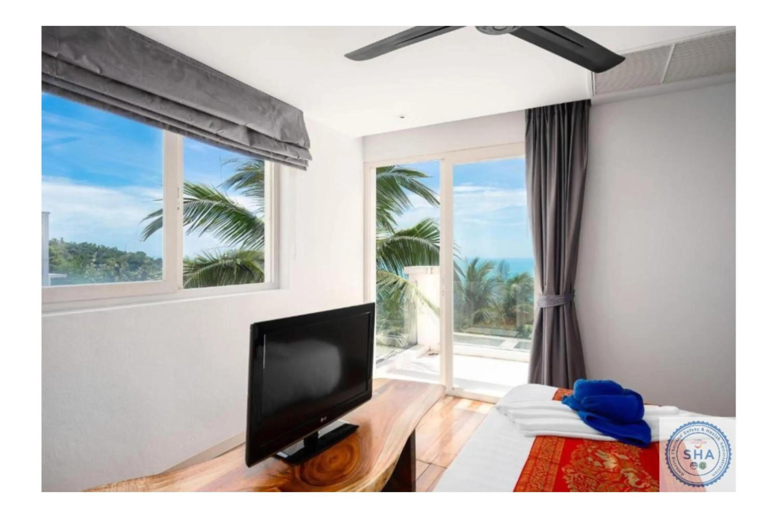 Bed in Panorama Samui Residences