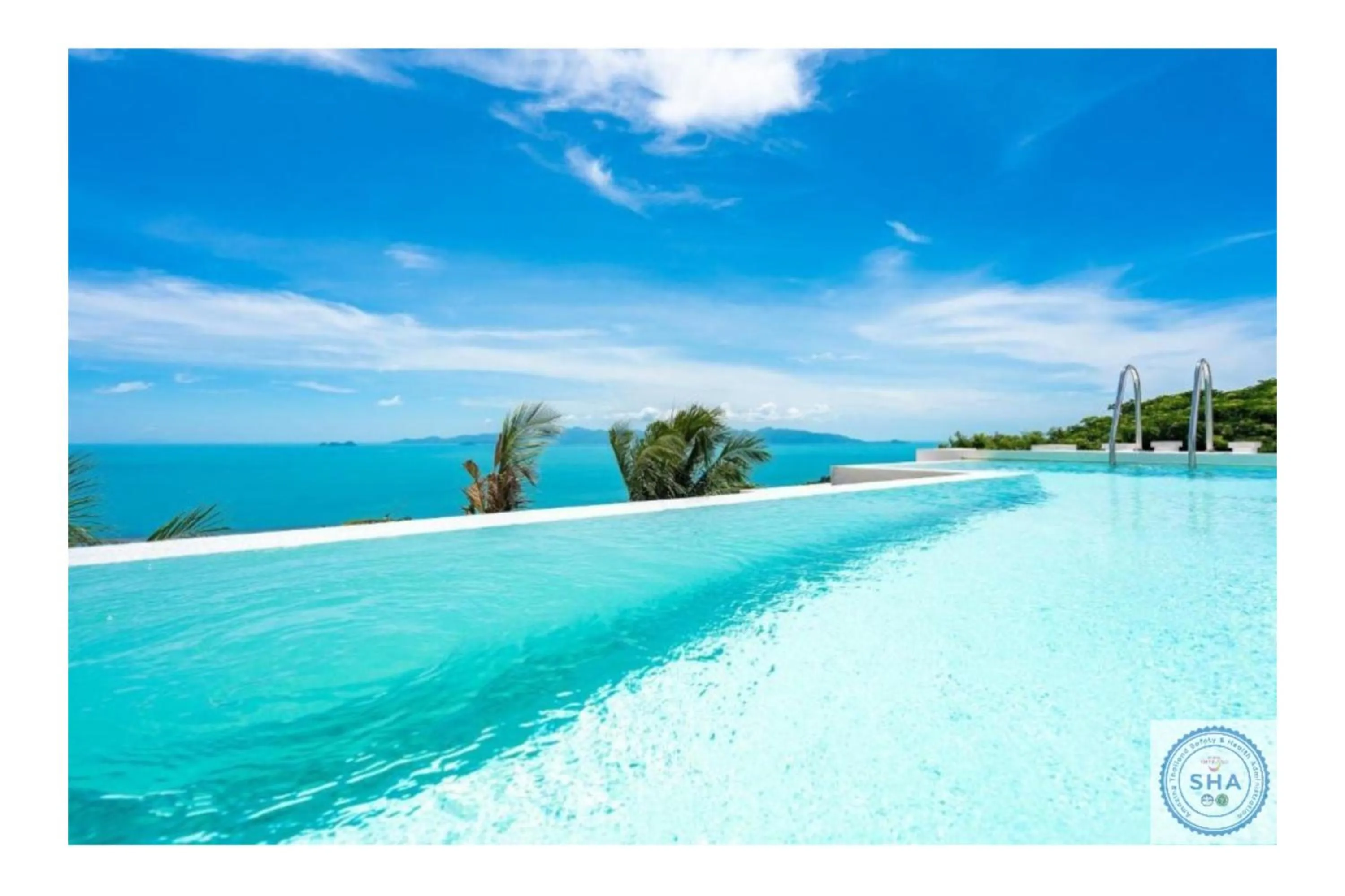 Swimming pool in Panorama Samui Residences