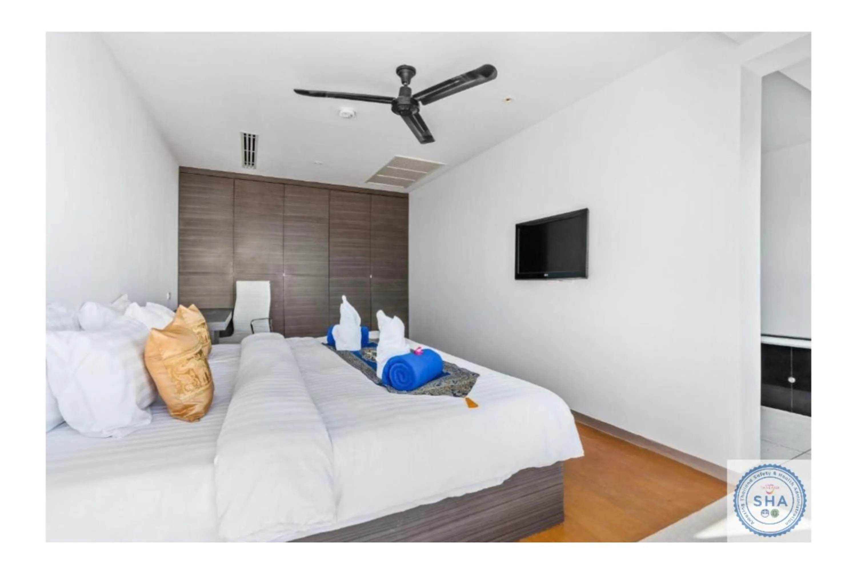 Bed in Panorama Samui Residences