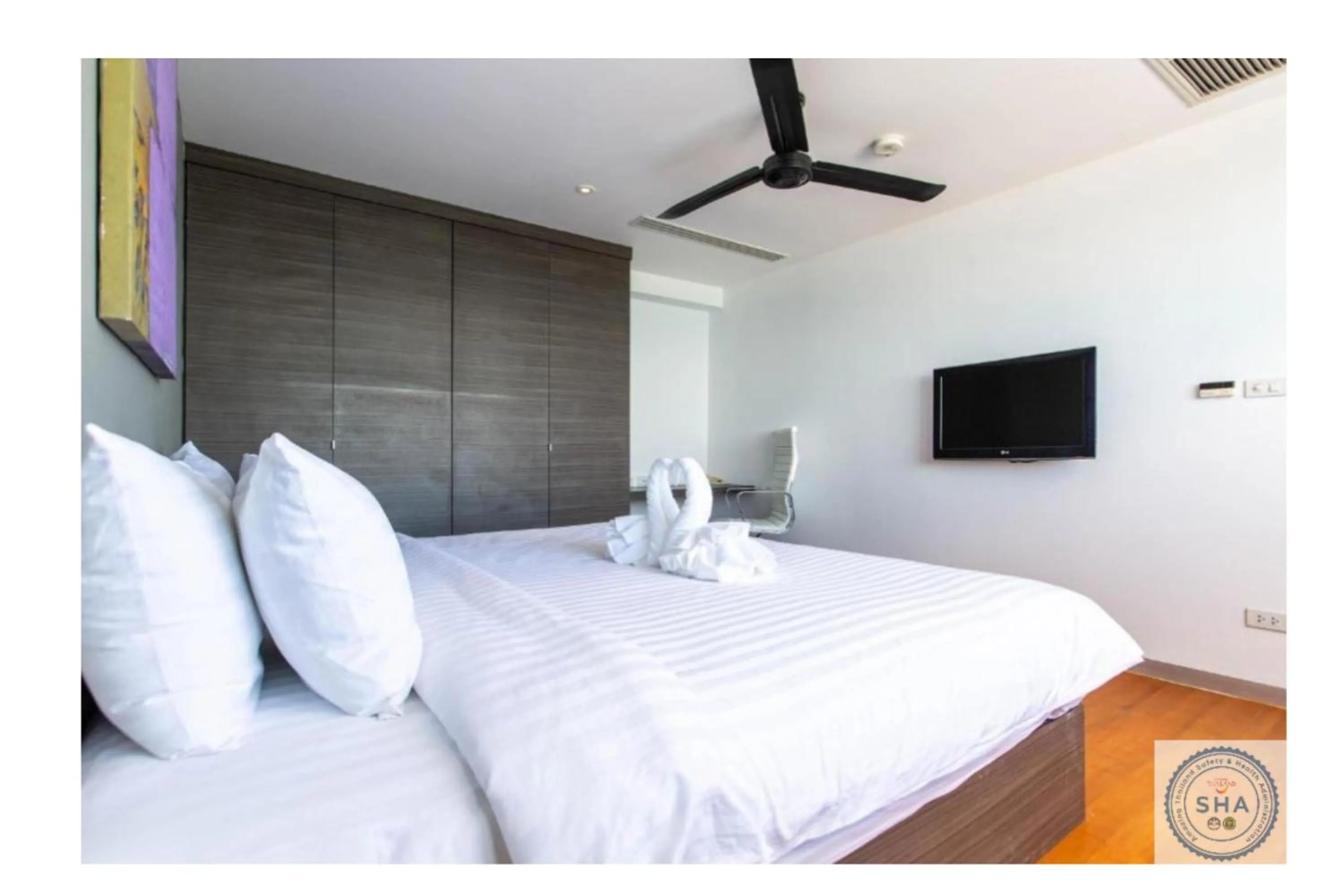 Bed in Panorama Samui Residences