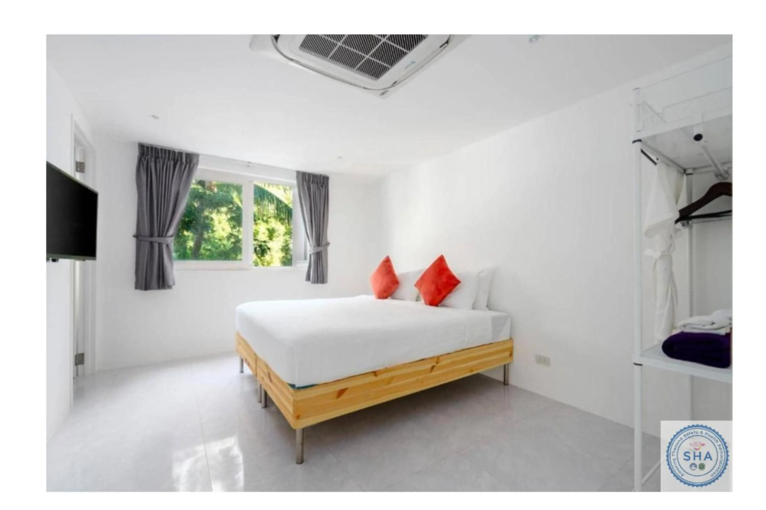 Bed in Panorama Samui Residences