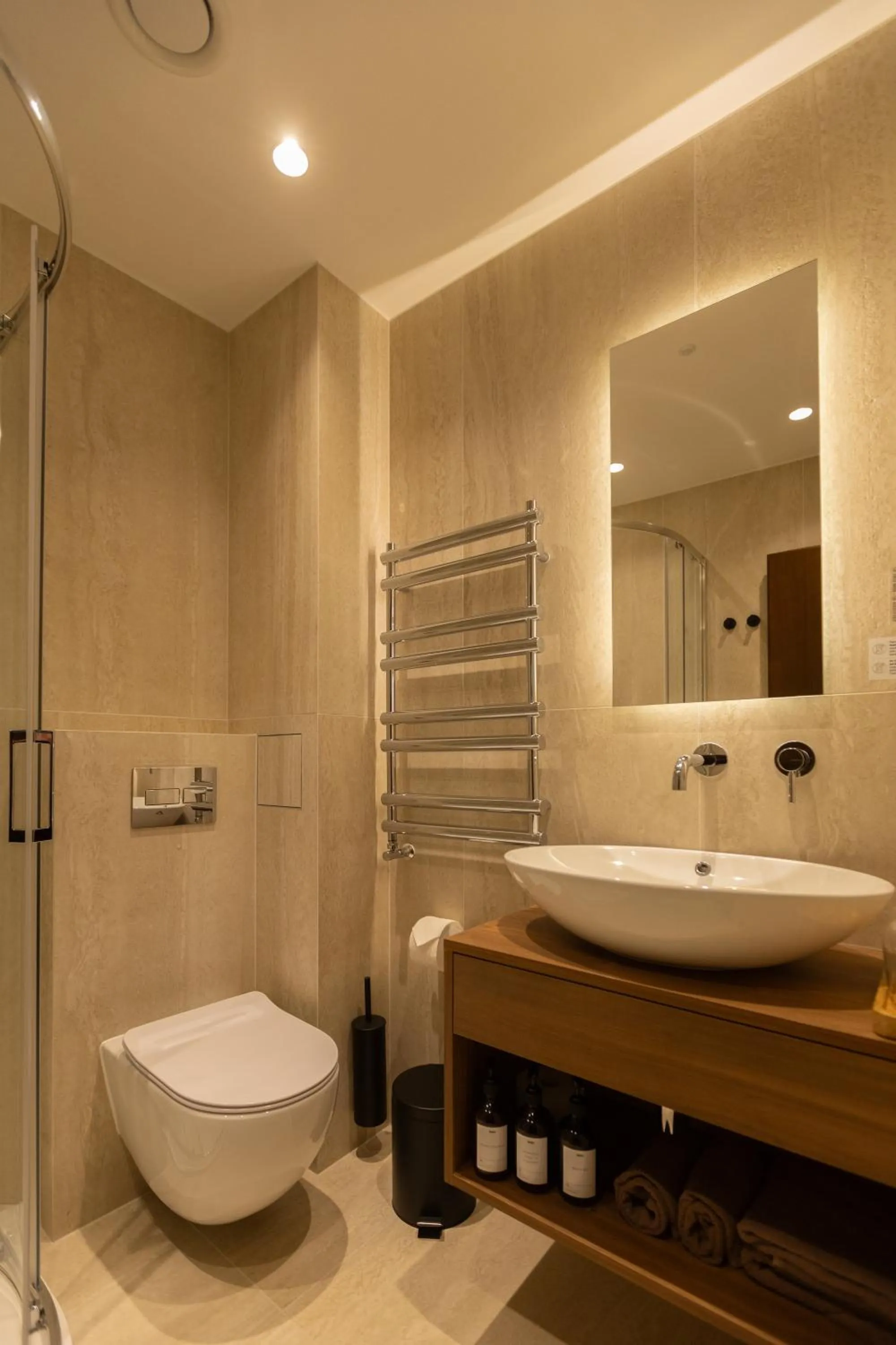 Shower in Belvilis Hotel