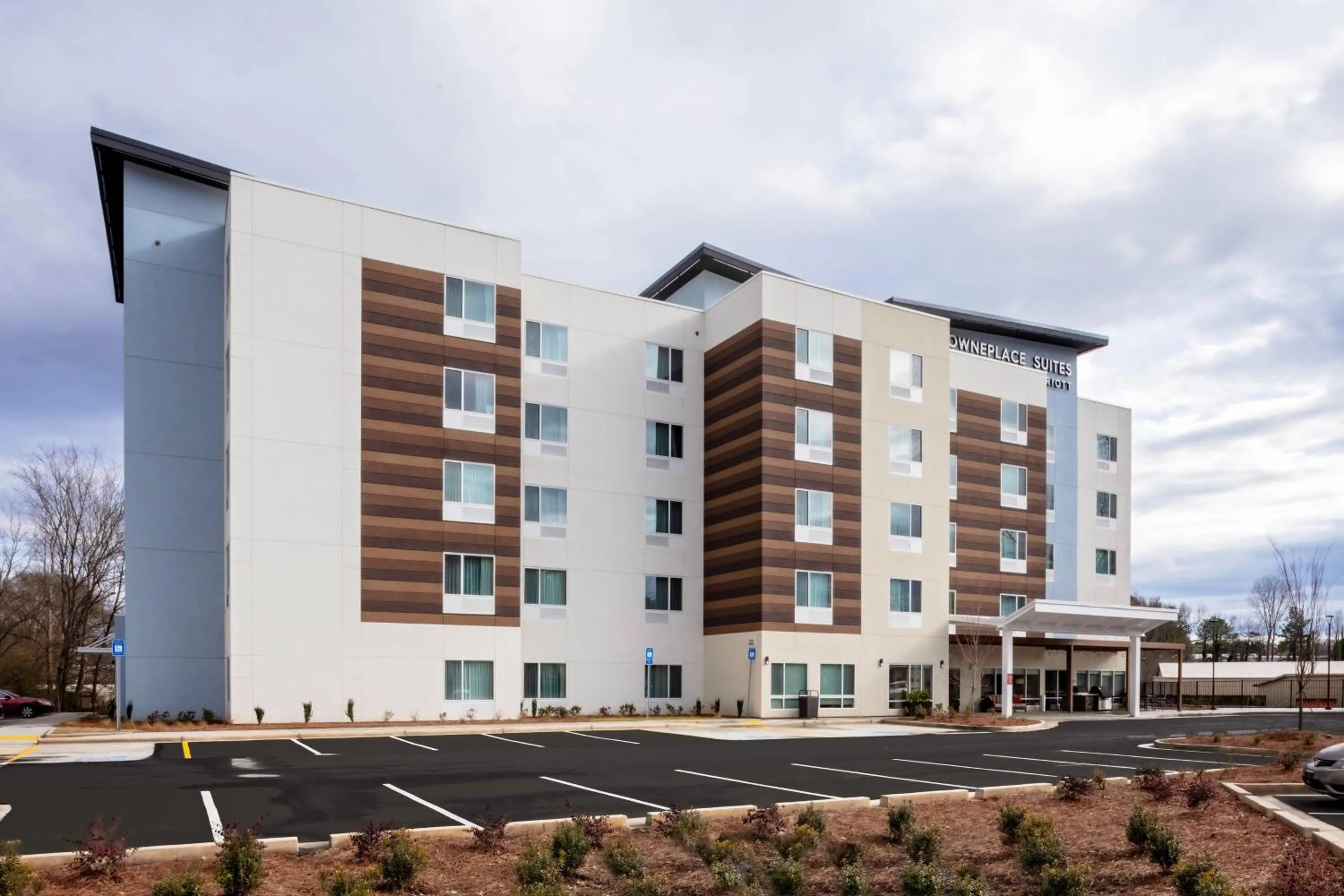 Property building in TownePlace Suites by Marriott Gainesville