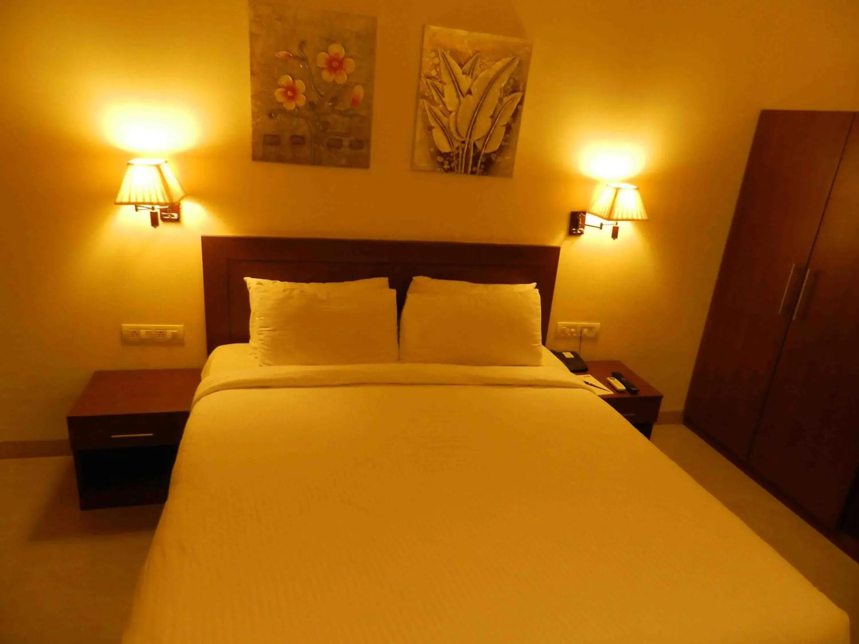 Bed in The Queeny Bed in The Queeny