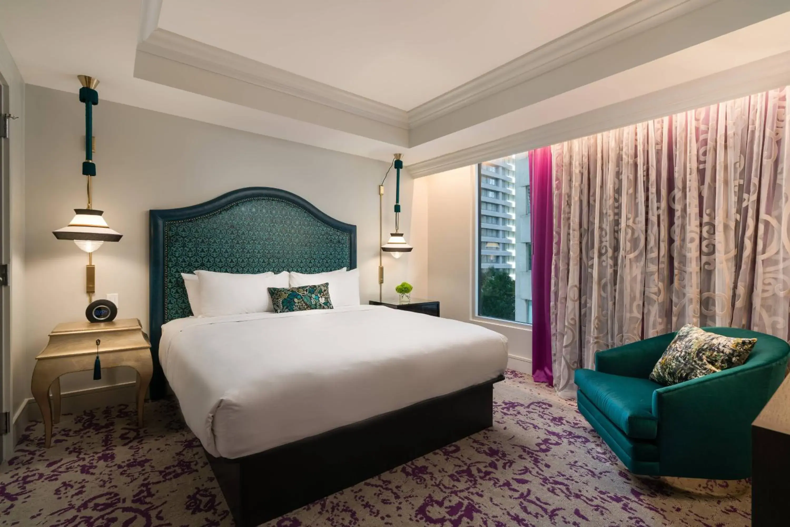 Bedroom, Bed in Grand Bohemian Charlotte, Autograph Collection Bedroom, Bed in Grand Bohemian Charlotte, Autograph Collection