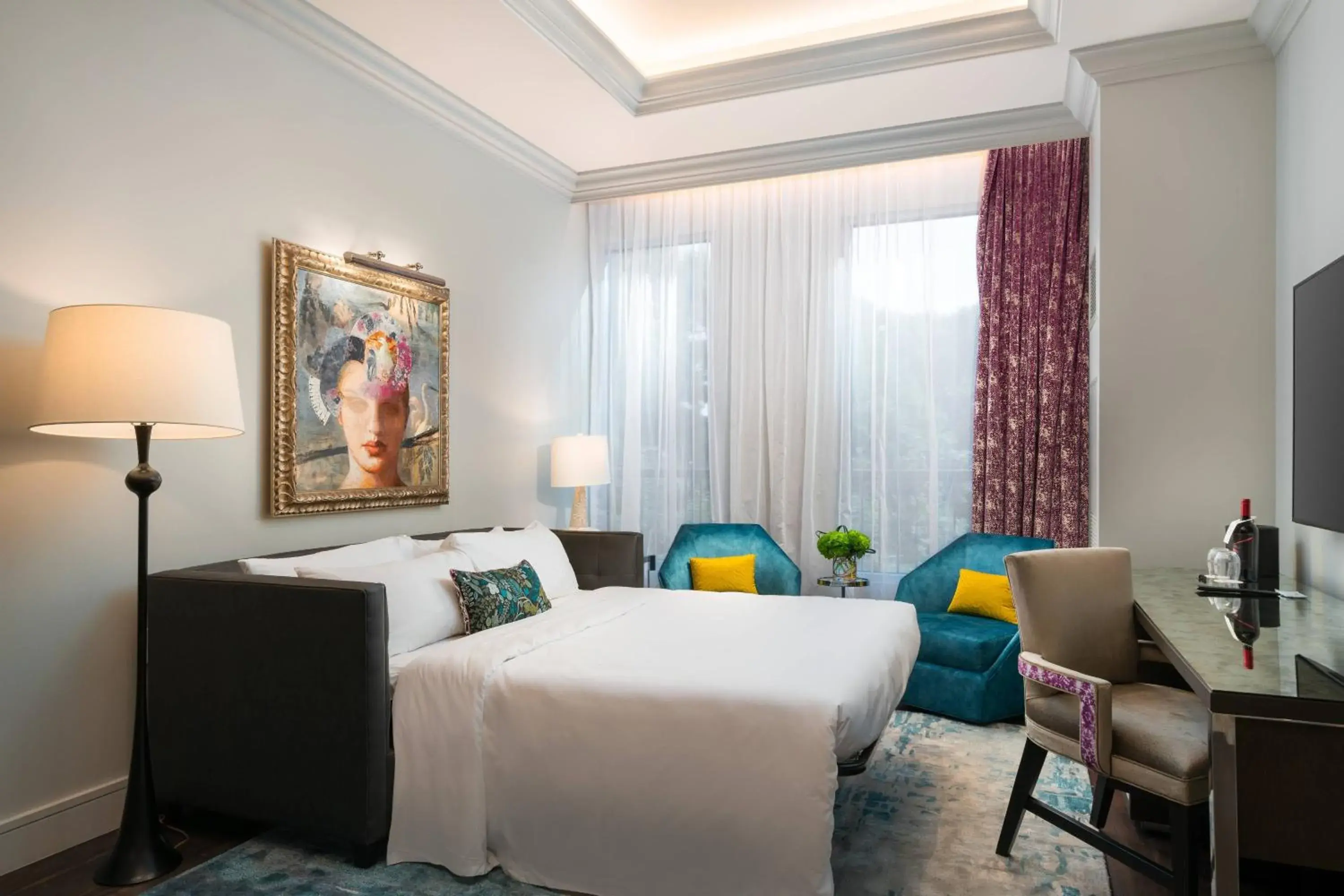 Bedroom, Bed in Grand Bohemian Charlotte, Autograph Collection Bedroom, Bed in Grand Bohemian Charlotte, Autograph Collection