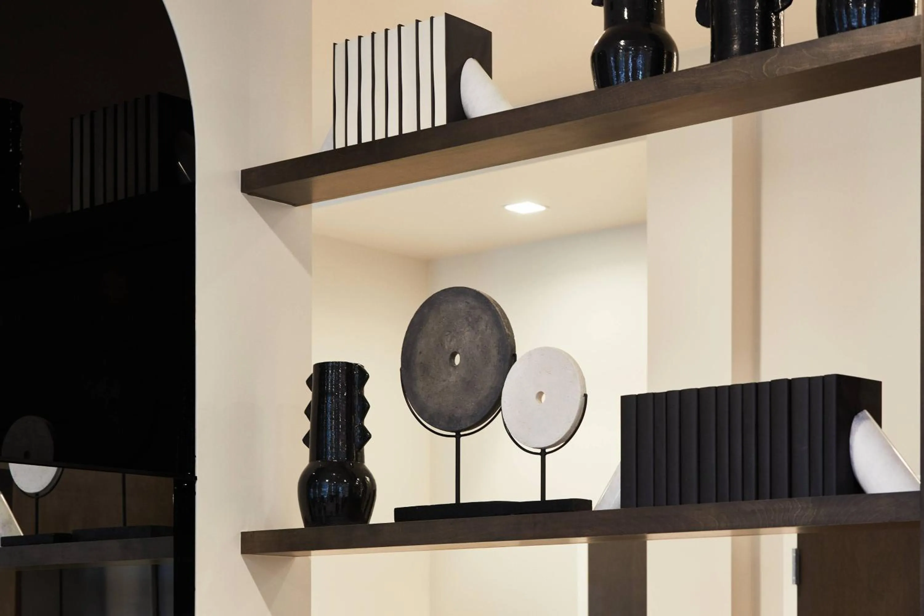 Lounge or bar in AC Hotel by Marriott Charlotte SouthPark