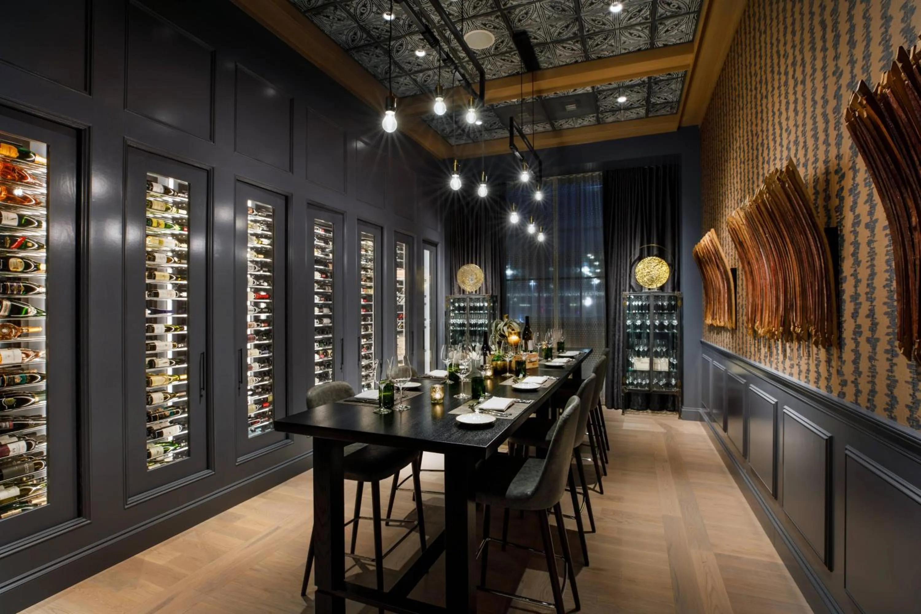 Lounge or bar in Hotel Vin, Grapevine, Autograph Collection