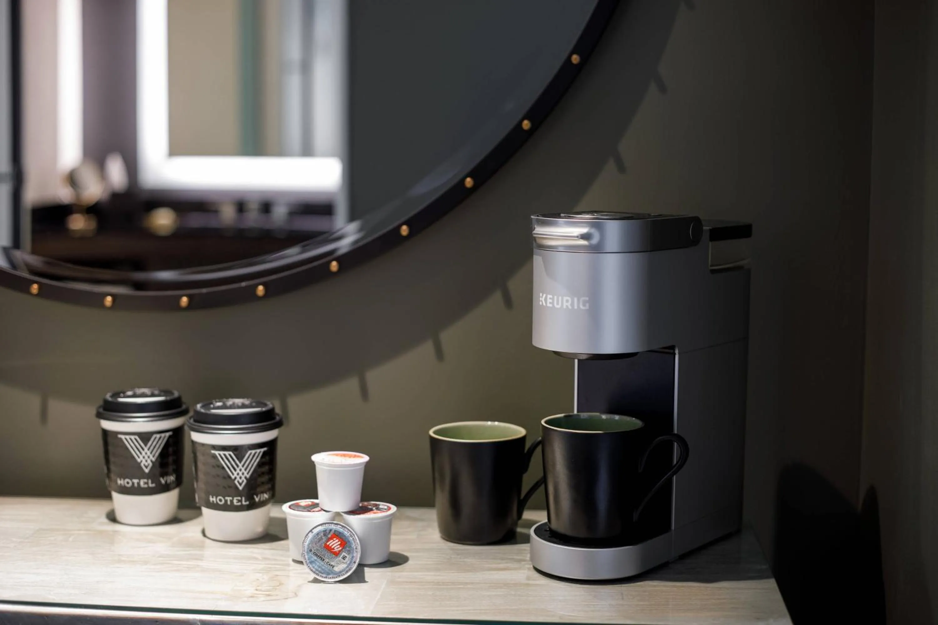 Photo of the whole room in Hotel Vin, Grapevine, Autograph Collection