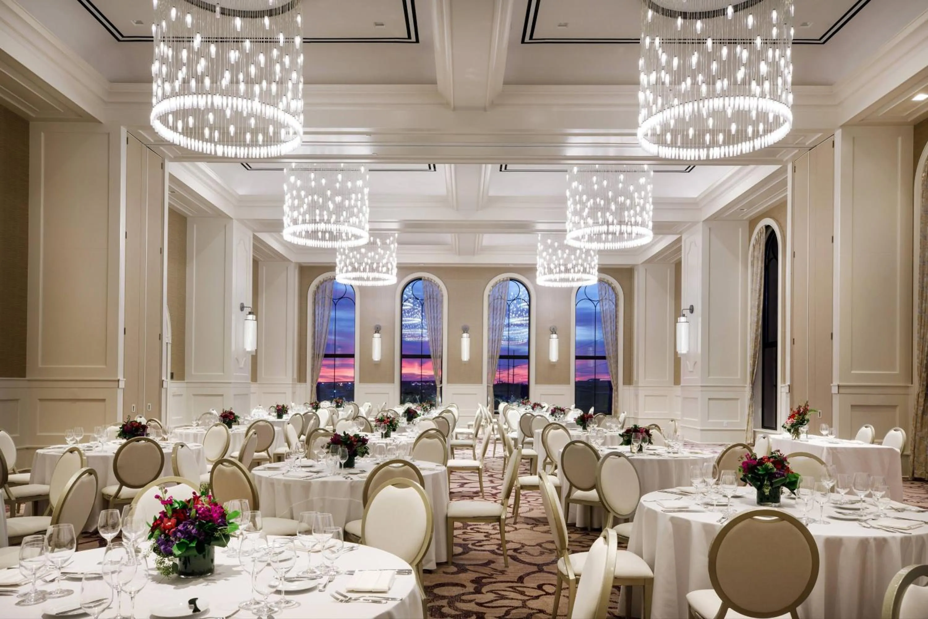 Lobby or reception in Hotel Vin, Grapevine, Autograph Collection