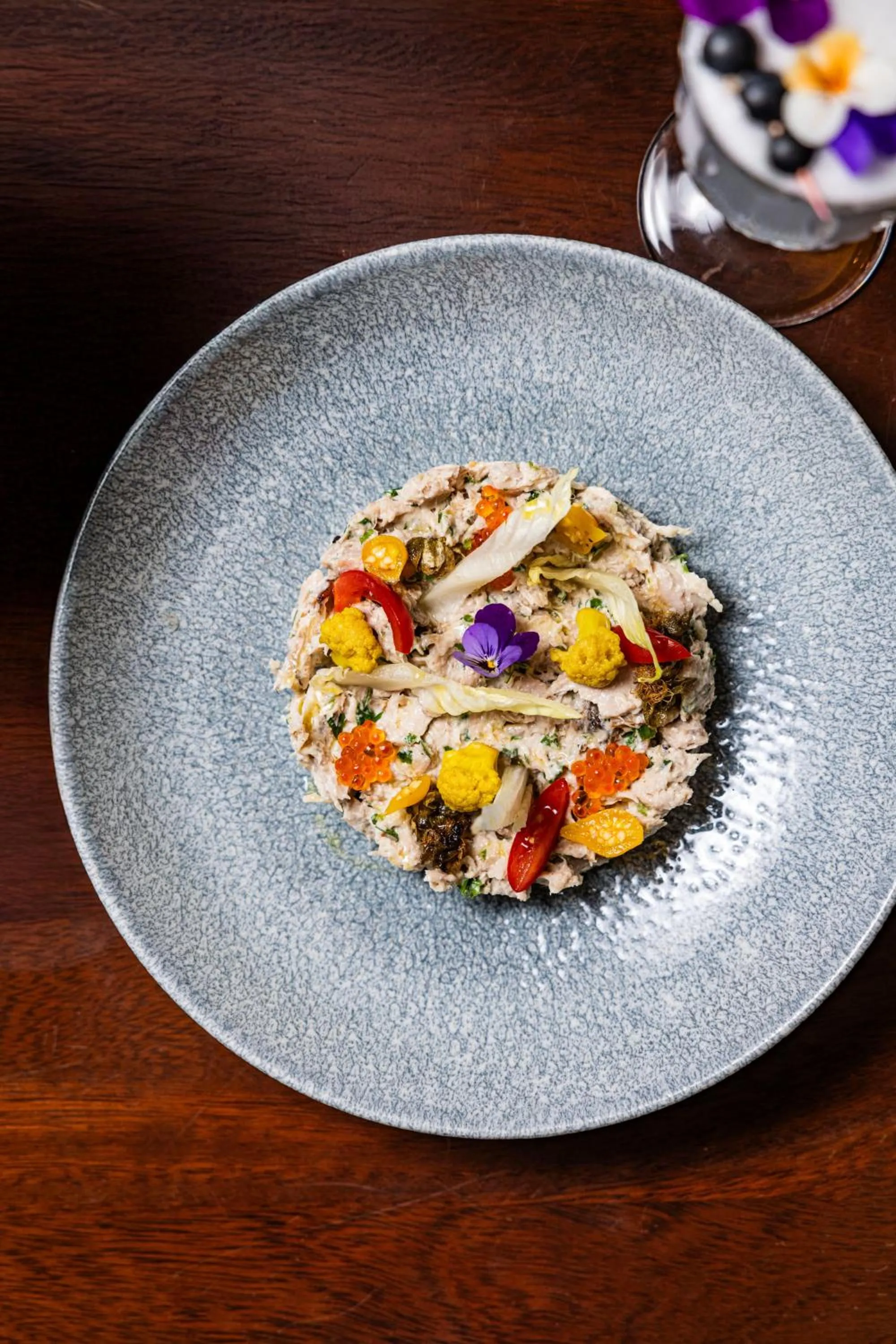 Lounge or bar in Courtyard by Marriott Paris Porte de Versailles