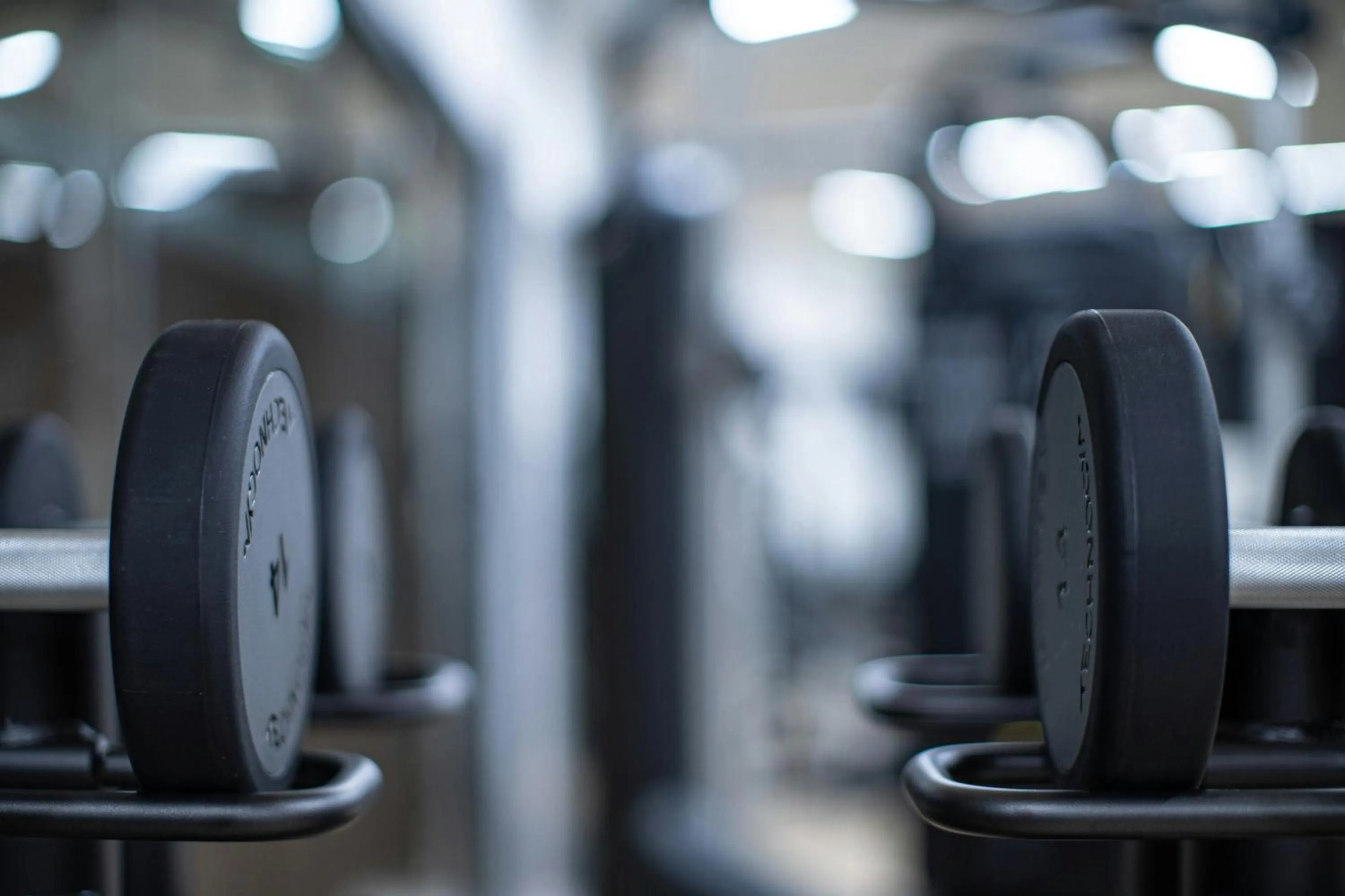 Fitness centre/facilities in Courtyard by Marriott Paris Porte de Versailles