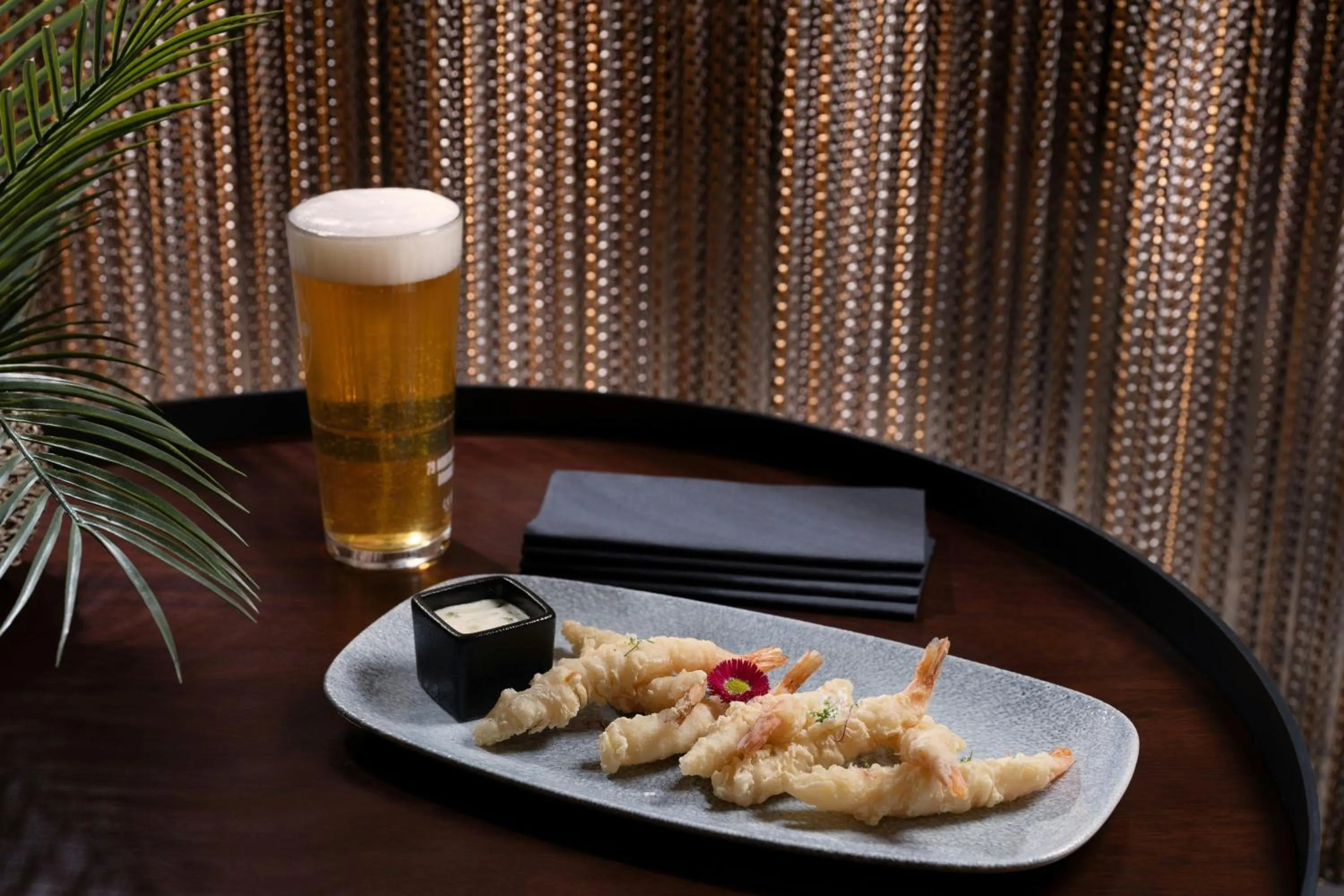 Restaurant/places to eat in Courtyard by Marriott Paris Porte de Versailles