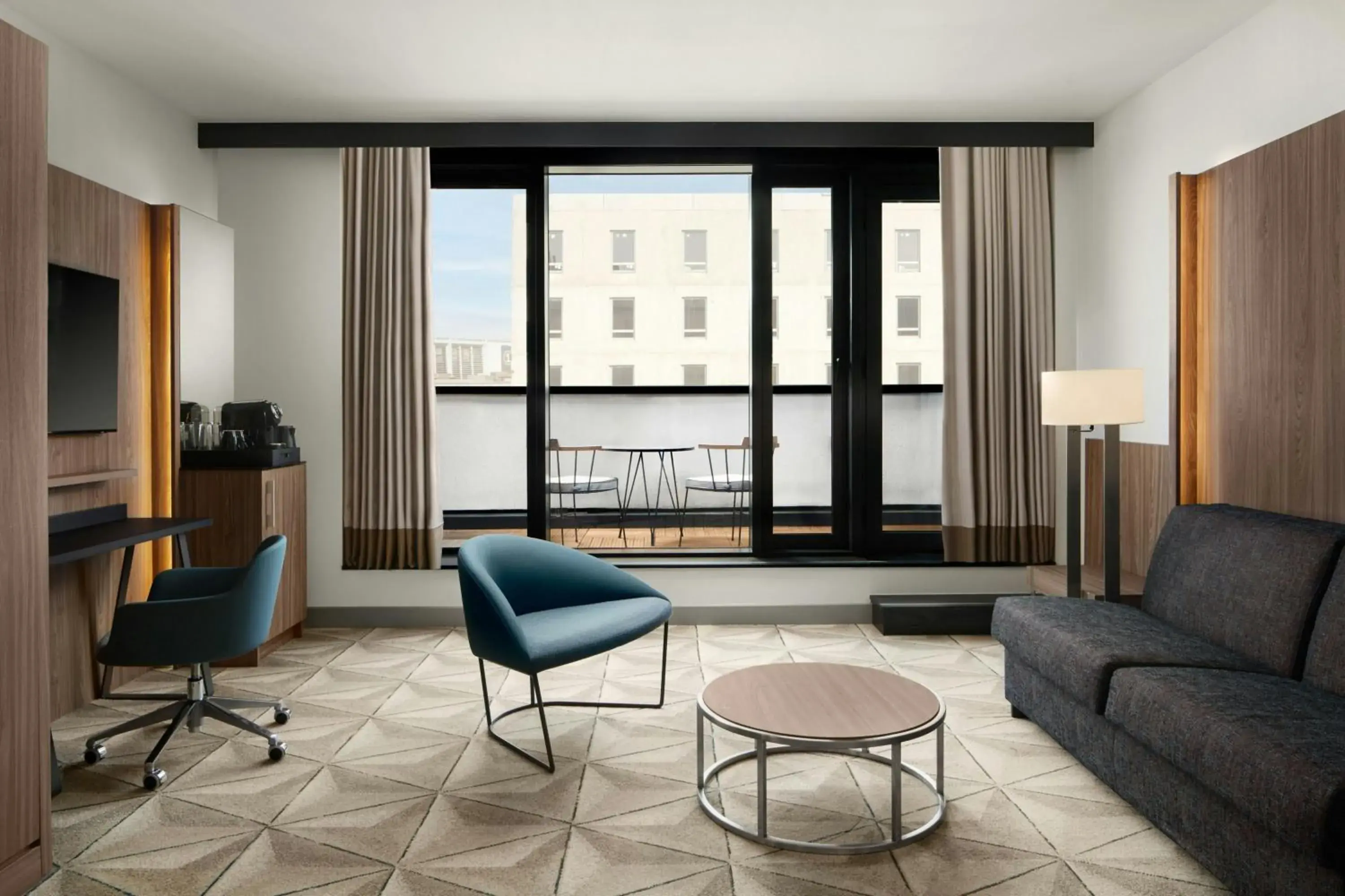 Parisian Suite in Courtyard by Marriott Paris Porte de Versailles Parisian Suite in Courtyard by Marriott Paris Porte de Versailles