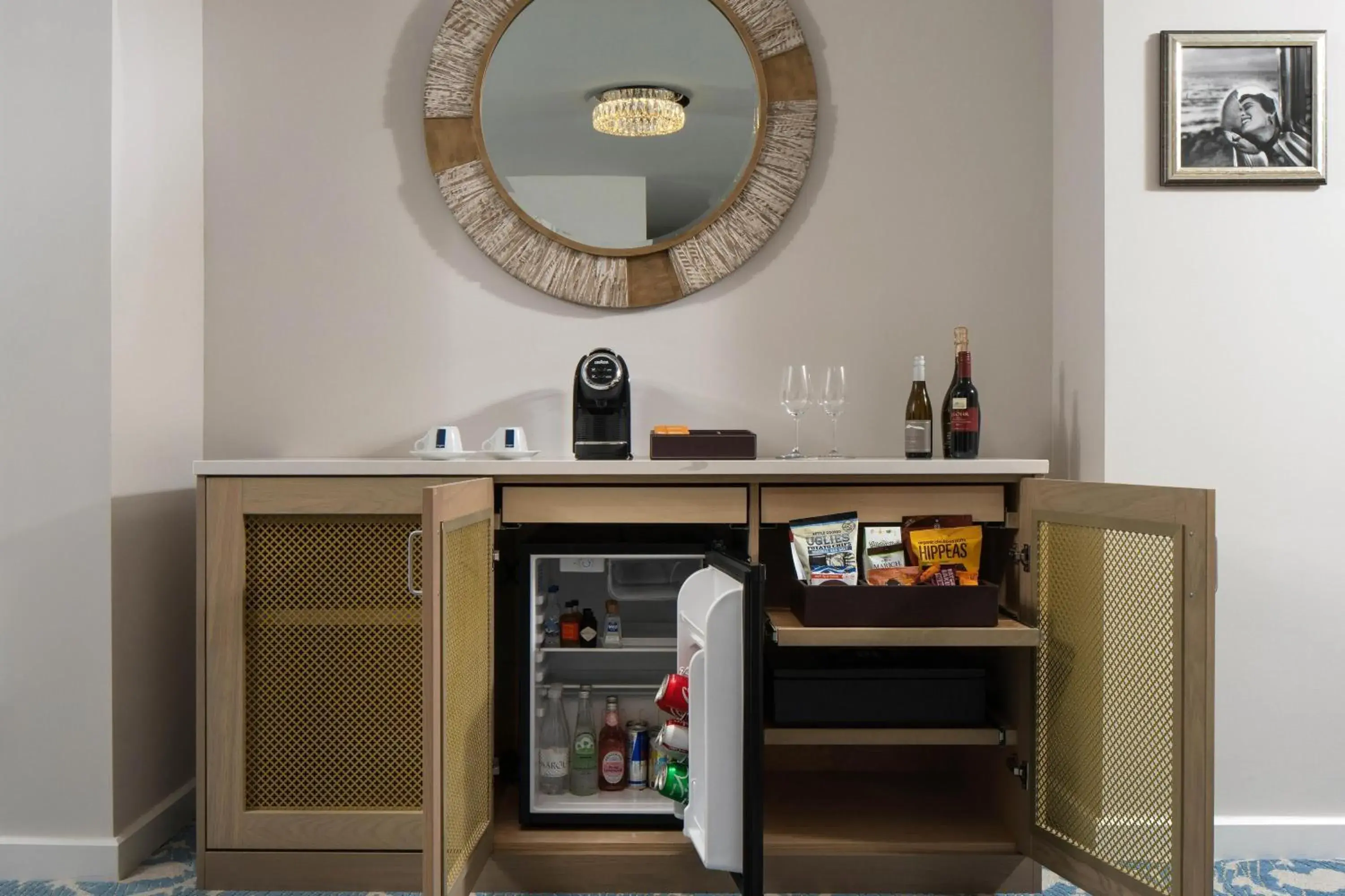 Bedroom in The Karol Hotel, St. Petersburg Clearwater, a Tribute Portfolio Hotel Bedroom in The Karol Hotel, St. Petersburg Clearwater, a Tribute Portfolio Hotel