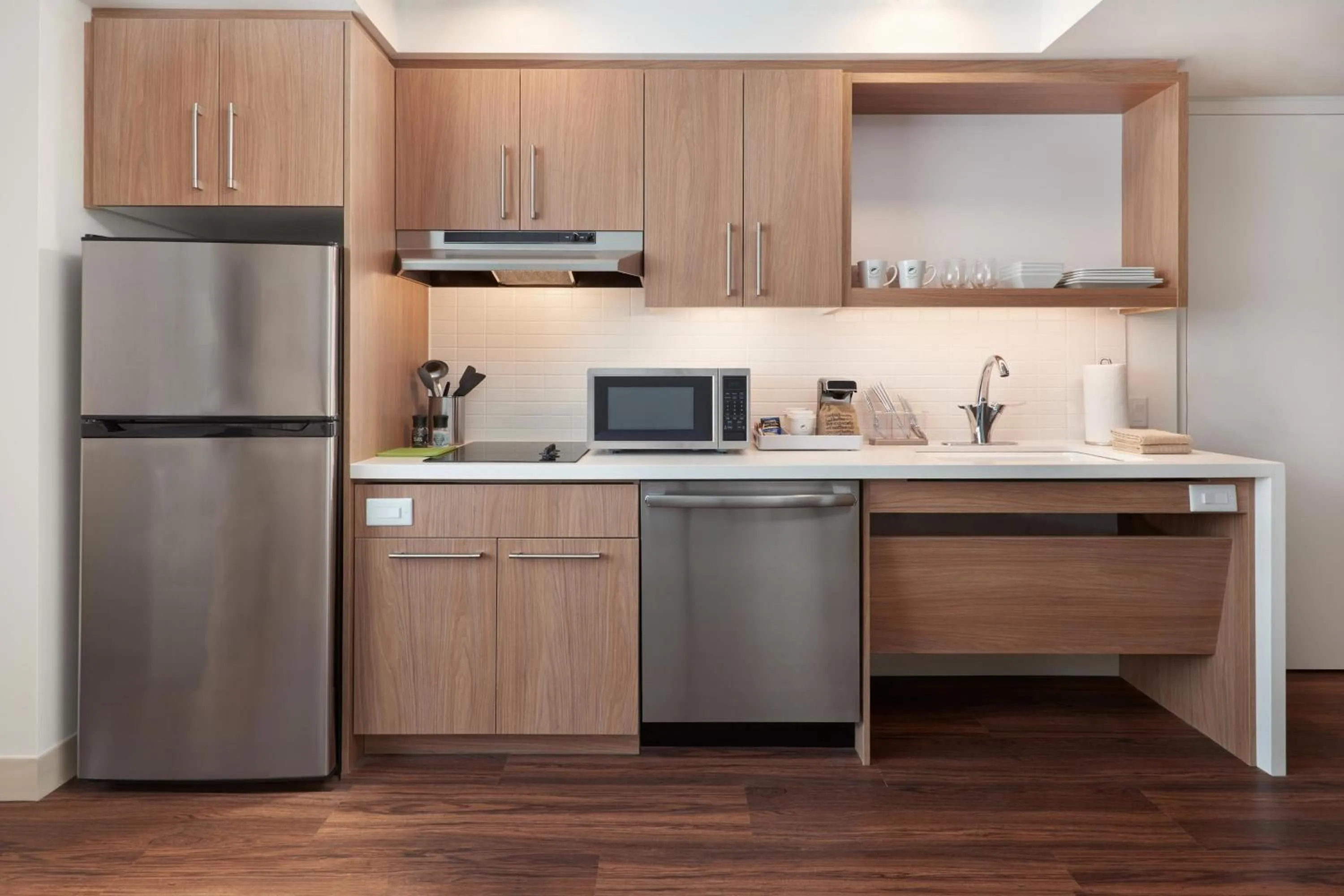 Kitchen or kitchenette in Element Toronto Airport