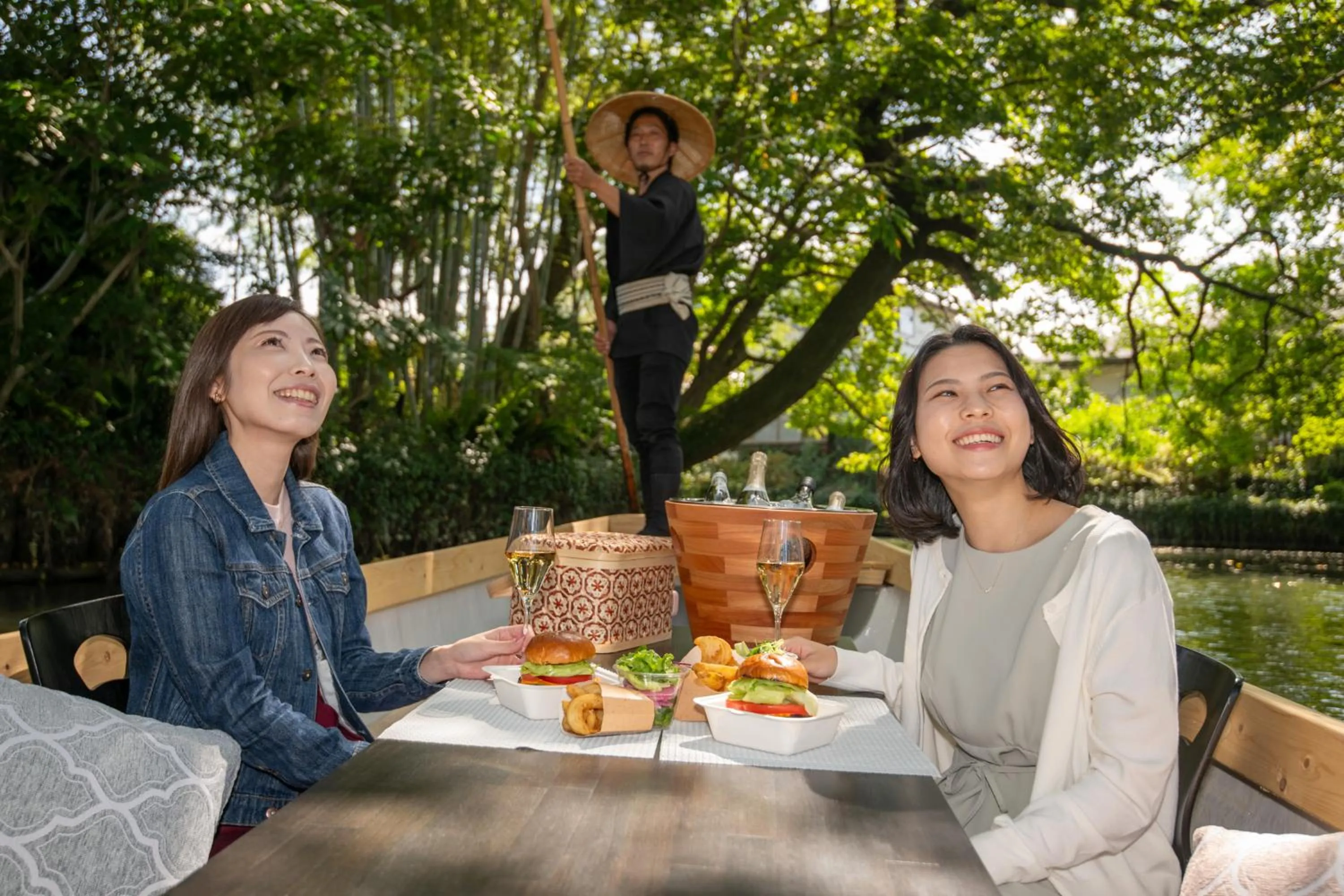 Food and drinks in KAMENOI HOTEL Yanagawa