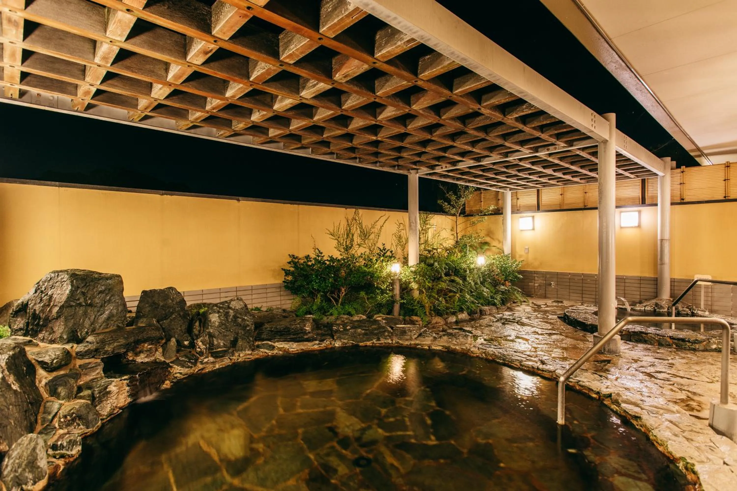 Open Air Bath in KAMENOI HOTEL Yanagawa