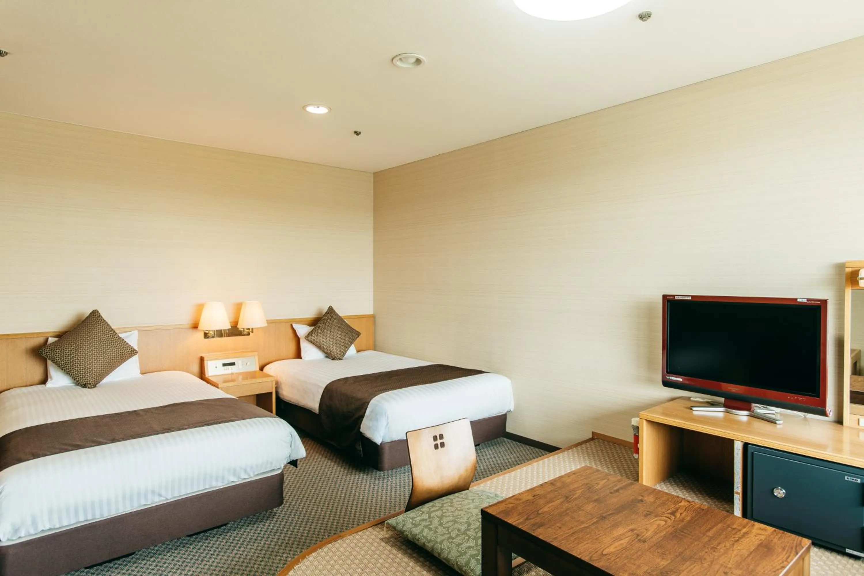 Photo of the whole room, Bed in KAMENOI HOTEL Yanagawa