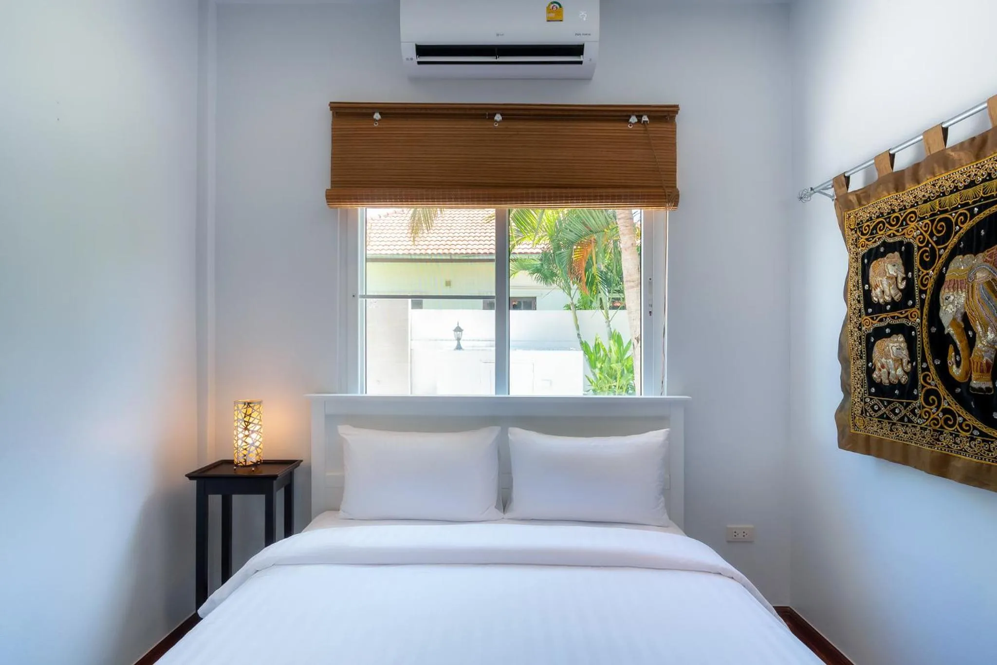 Bed in Orchid Paradise Homes OPV 30