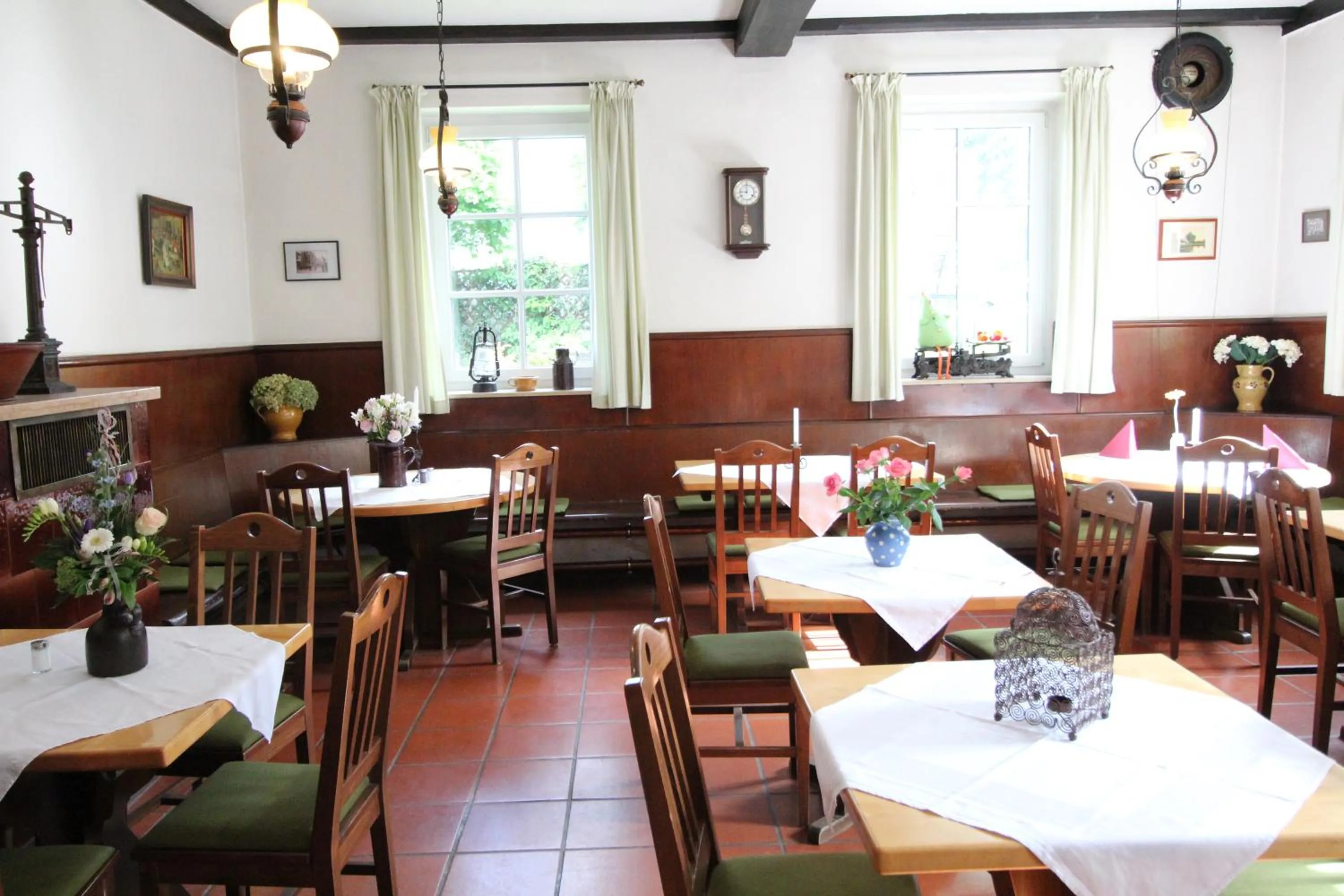 Restaurant/places to eat in Hotel-Gasthof Opel Bed & Breakfast